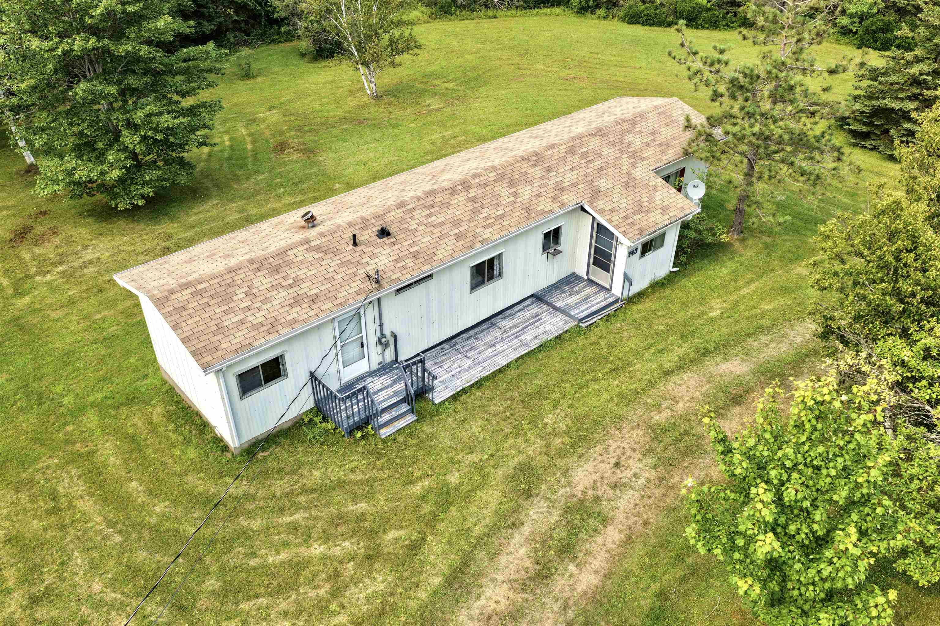 $899,900.00: 743 Shore Road, Dunvegan