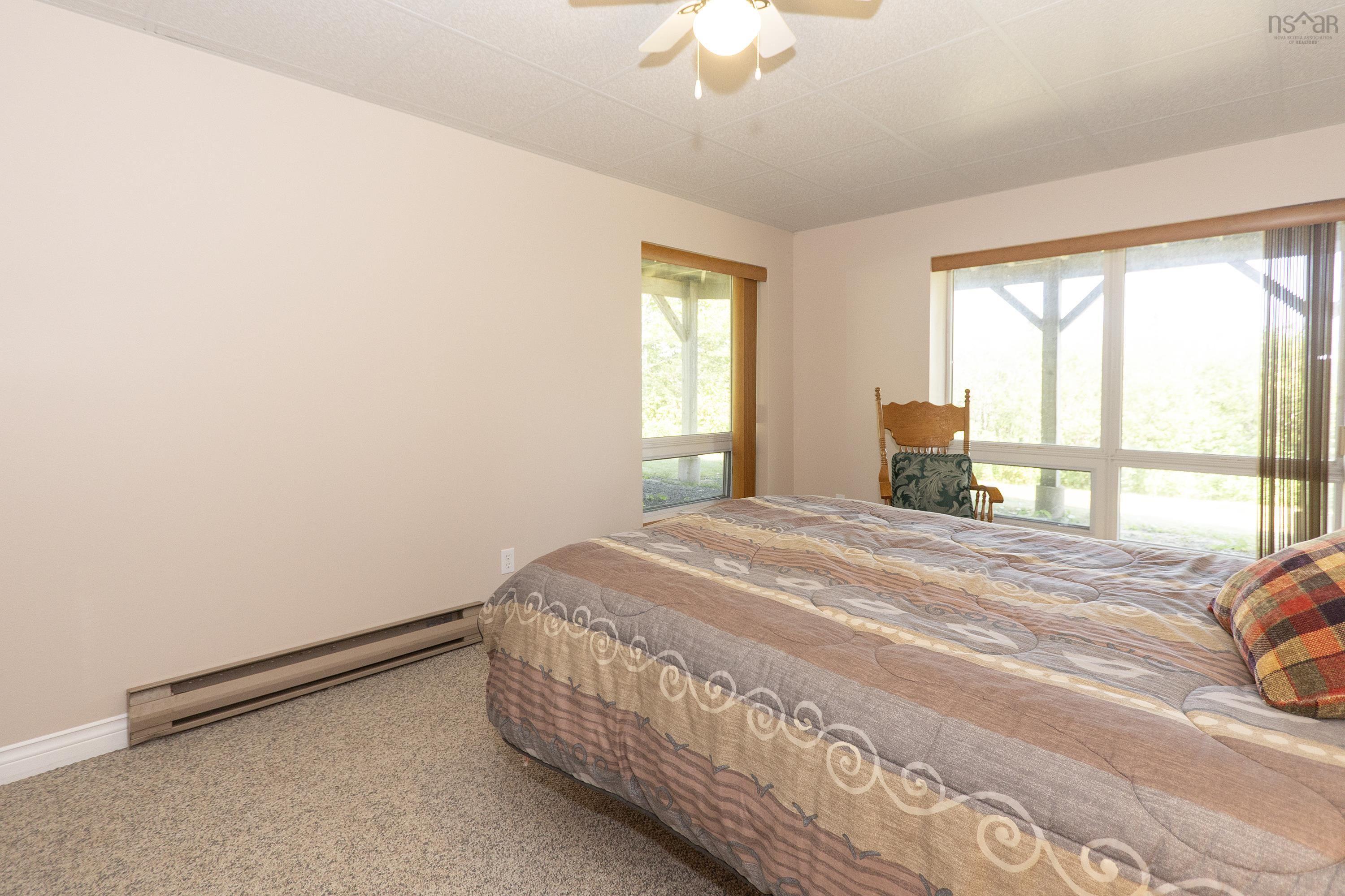 $449,000.00: 34 Ridgeview Lane, Greenhill