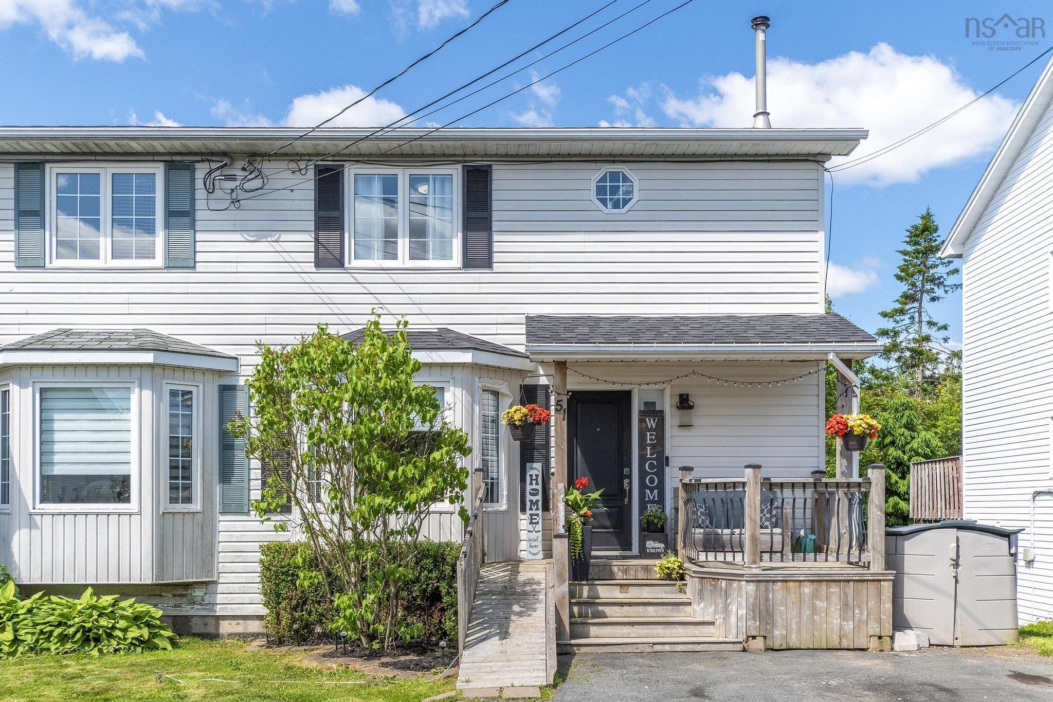 $443,000.00: 51 Madeira Crescent, Forest Hills