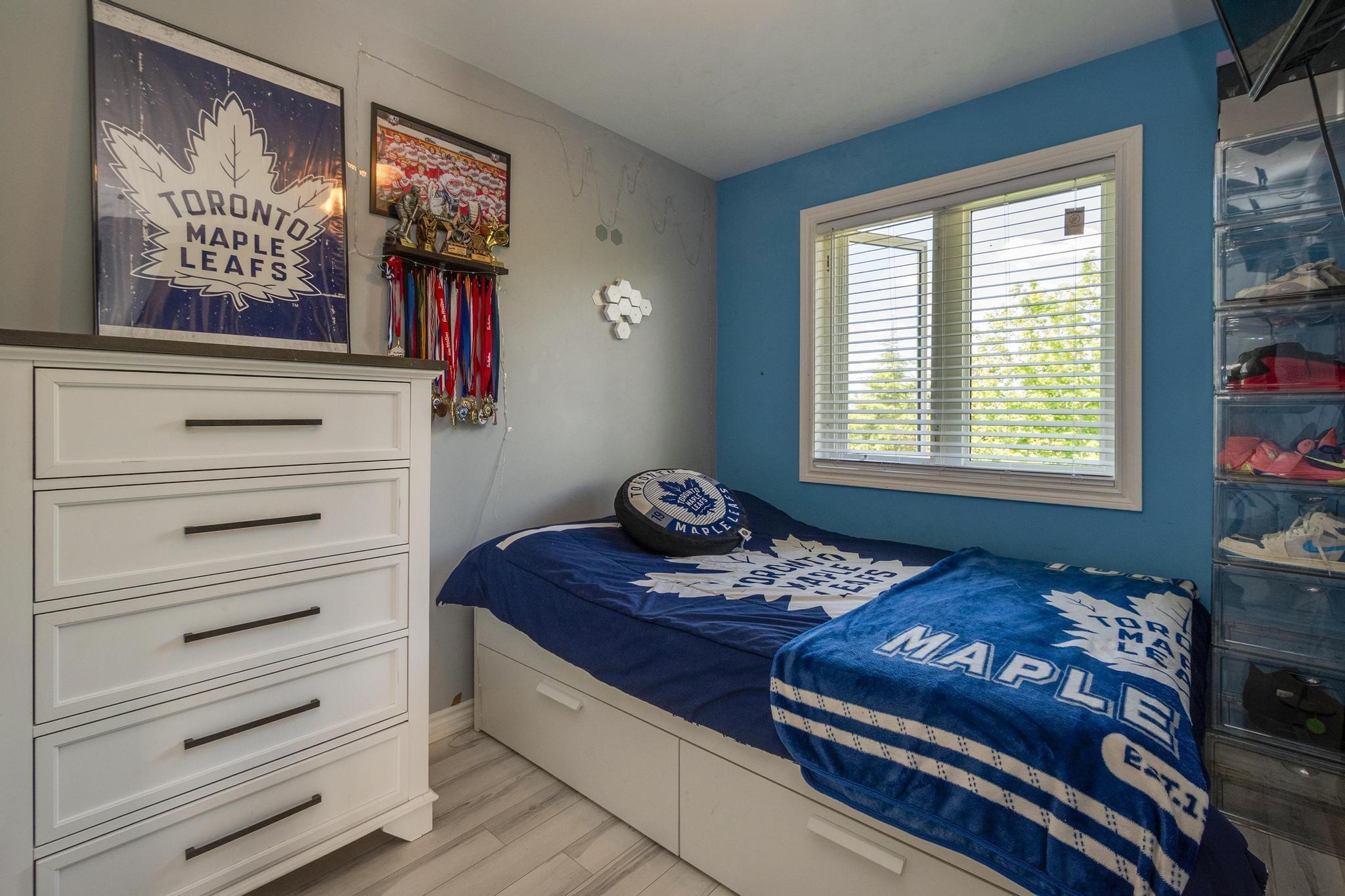 $443,000.00: 51 Madeira Crescent, Forest Hills