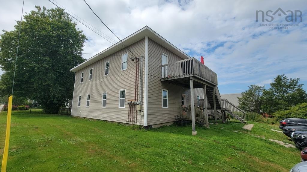 $379,900.00: 578-582 Main Street, Yarmouth