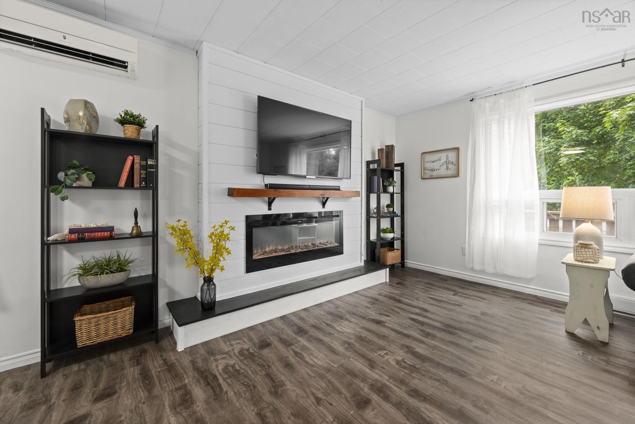 $435,000.00: 3066 Lovett Road, Coldbrook