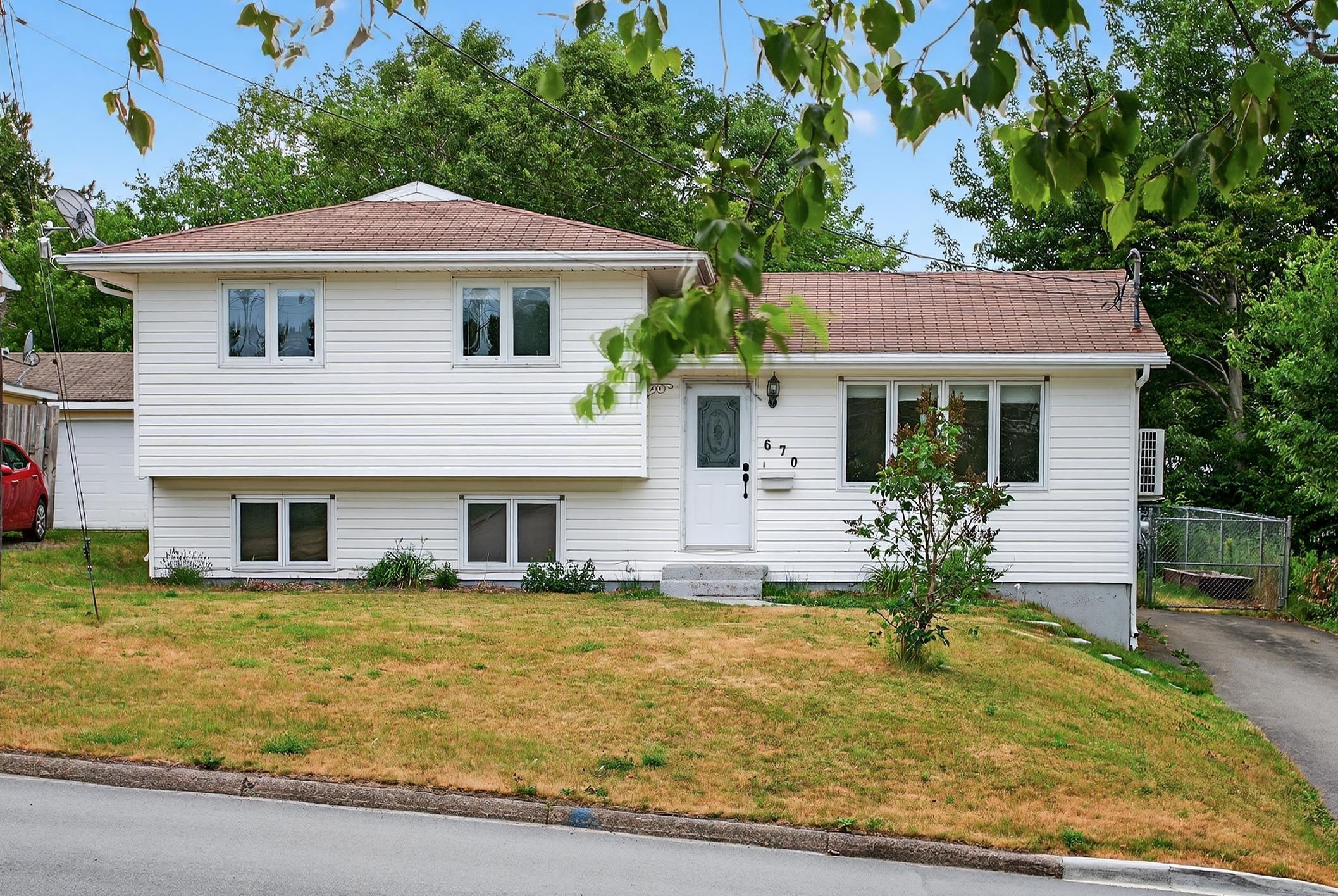 $349,900.00: 670 Cottage Road, Sydney, NS, B1P6S6, Sydney