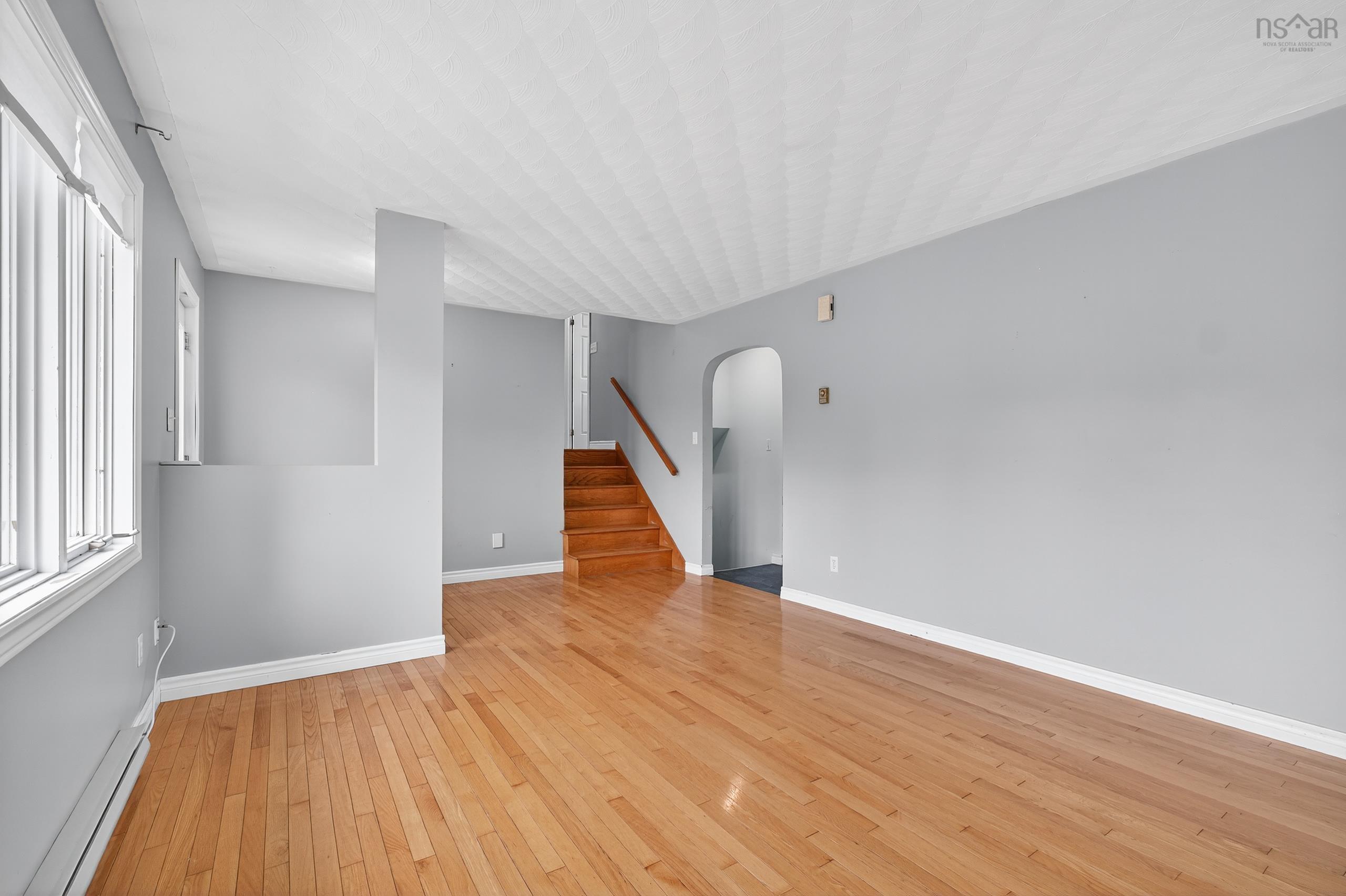 $349,900.00: 670 Cottage Road, Sydney, NS, B1P6S6, Sydney