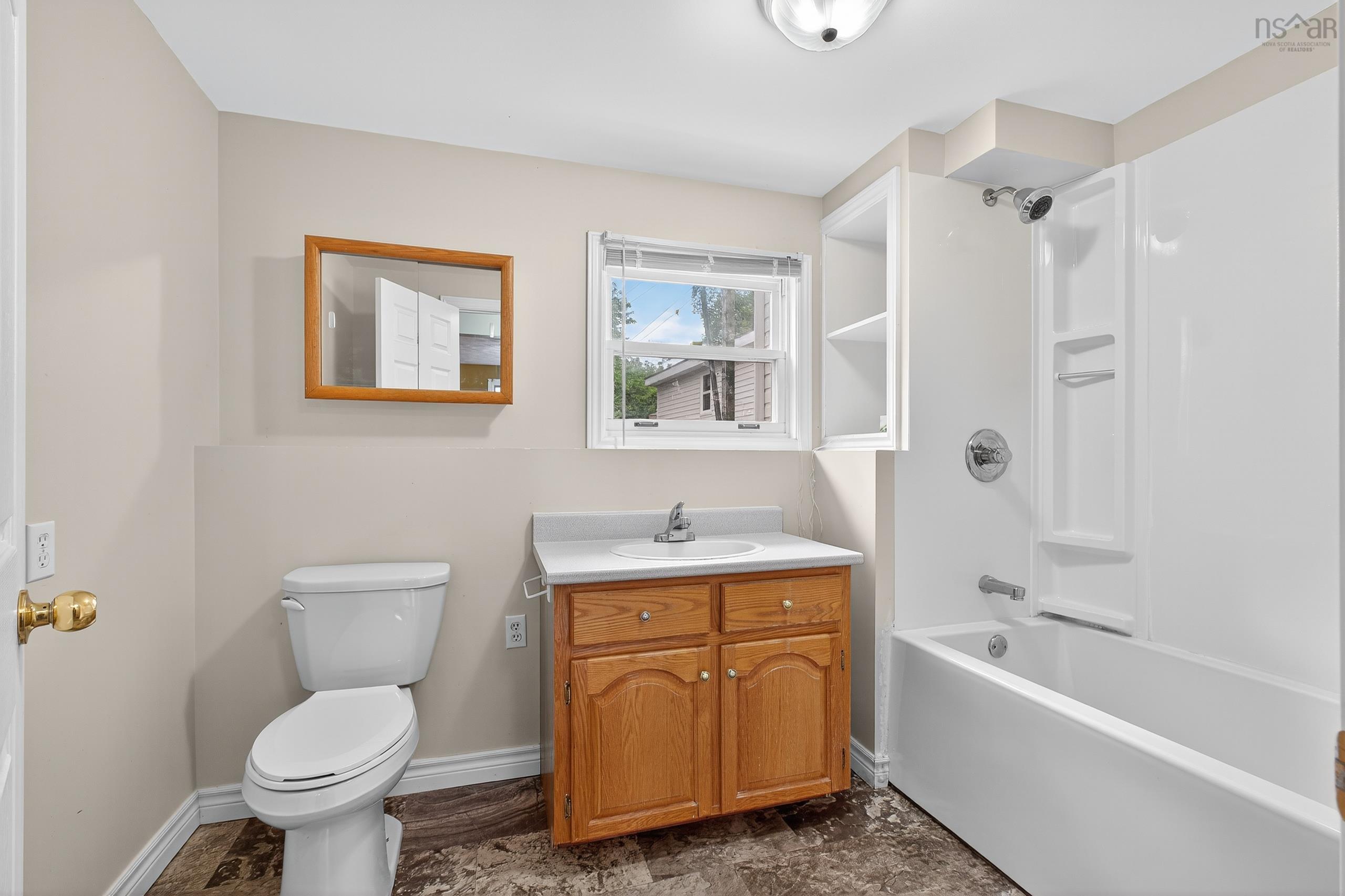 $349,900.00: 670 Cottage Road, Sydney, NS, B1P6S6, Sydney