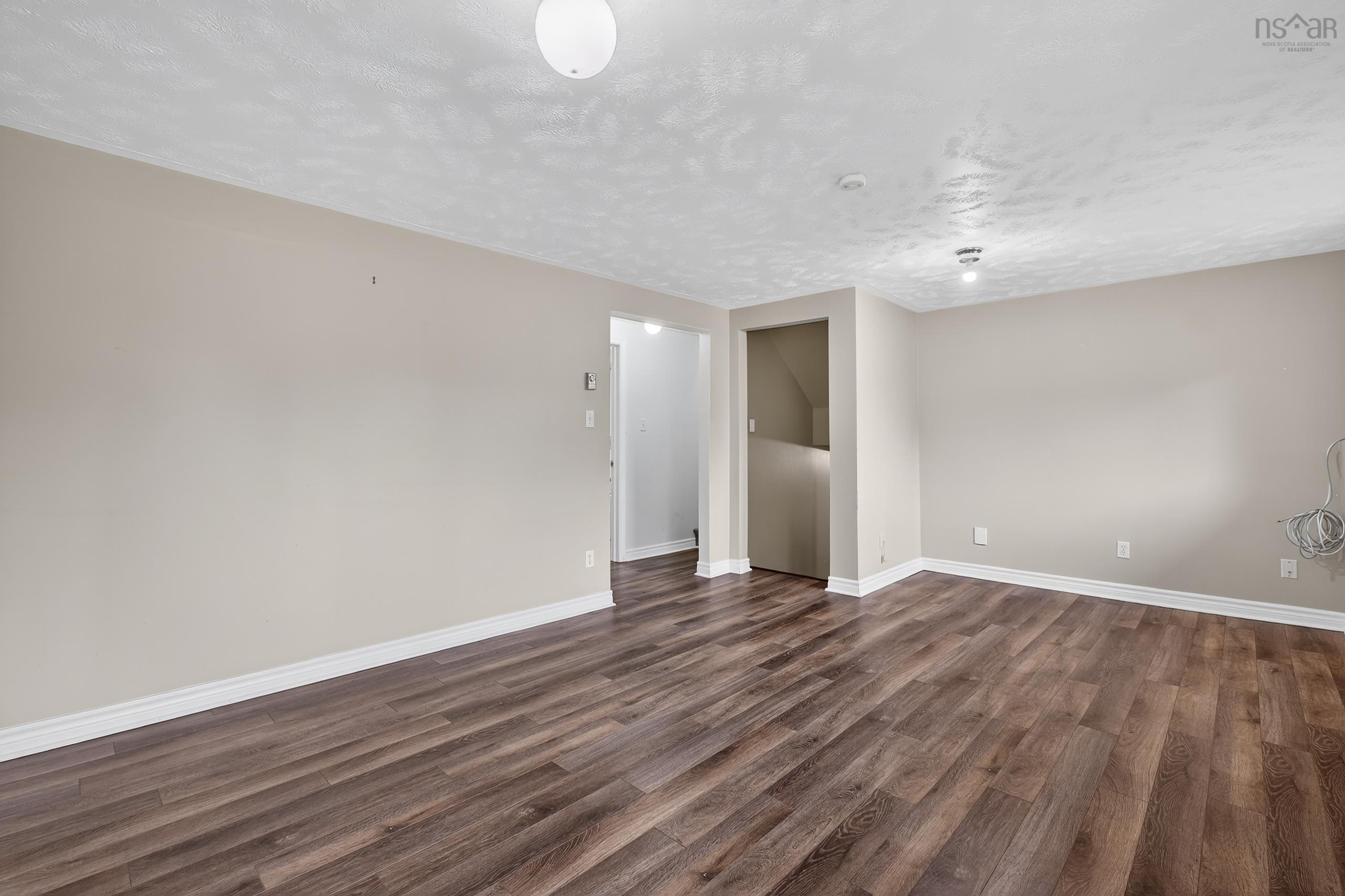 $349,900.00: 670 Cottage Road, Sydney, NS, B1P6S6, Sydney