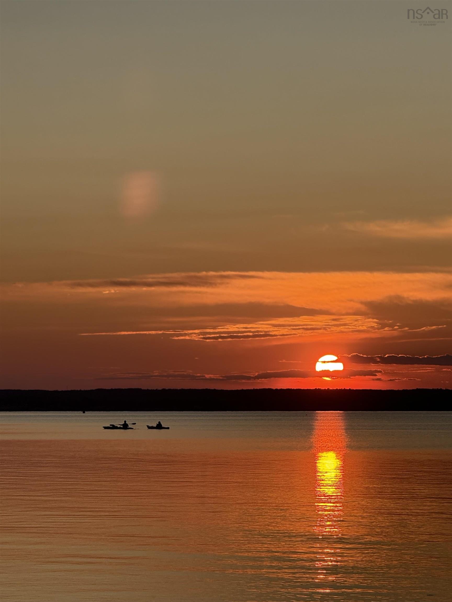 $282,500.00: 90 Dawson Beach, Brule