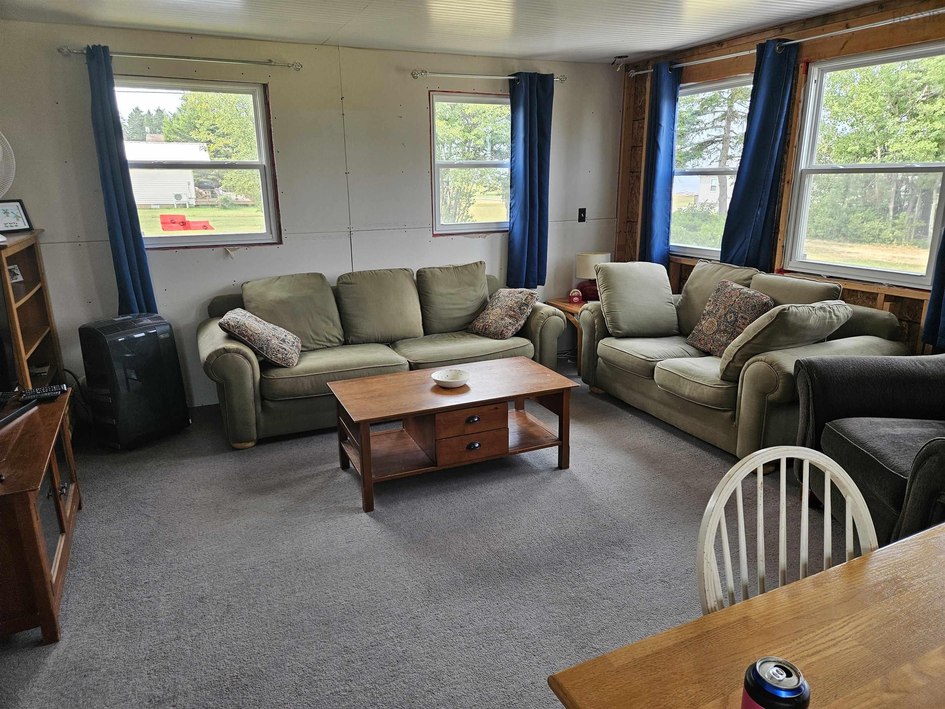 $282,500.00: 90 Dawson Beach, Brule