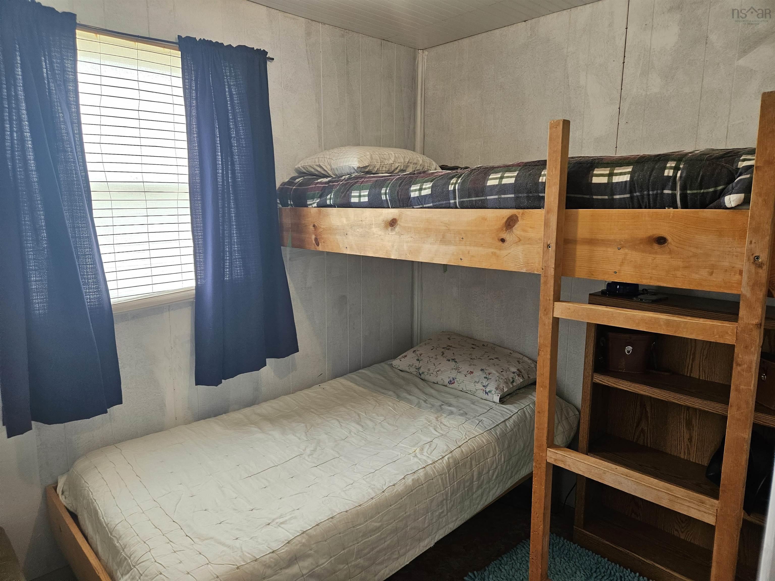 $282,500.00: 90 Dawson Beach, Brule