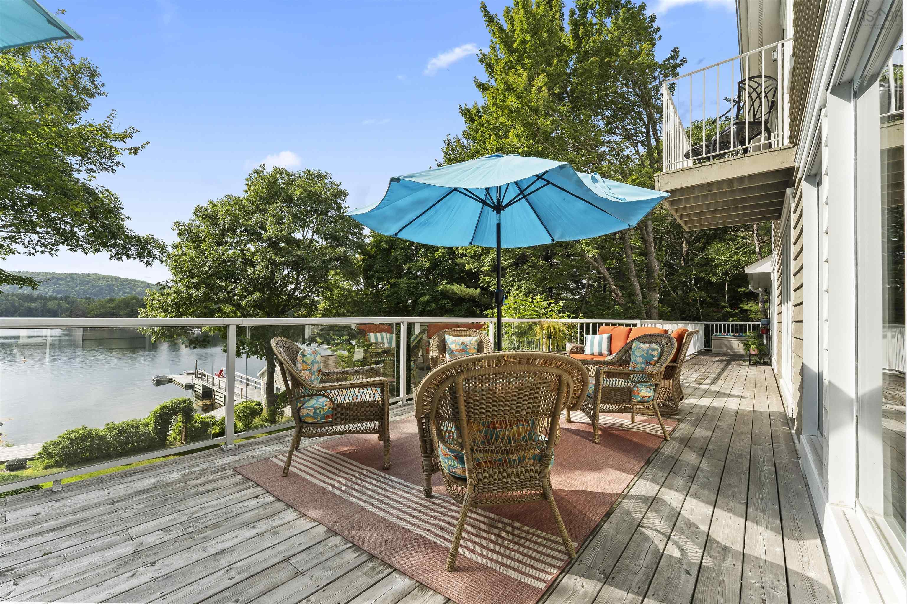 $1,575,000.00: 261 Viewmount Drive, Allen Heights