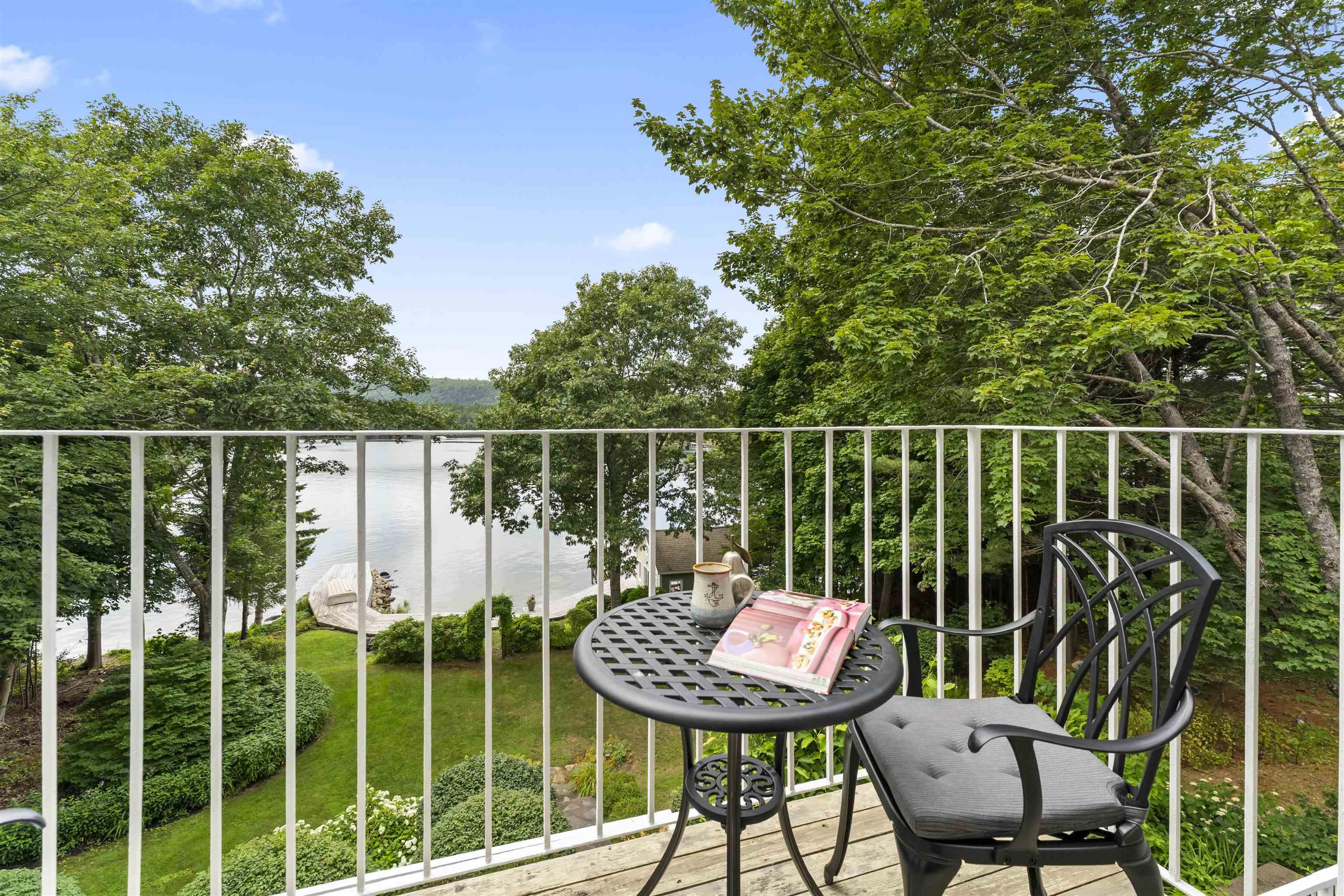 $1,575,000.00: 261 Viewmount Drive, Allen Heights