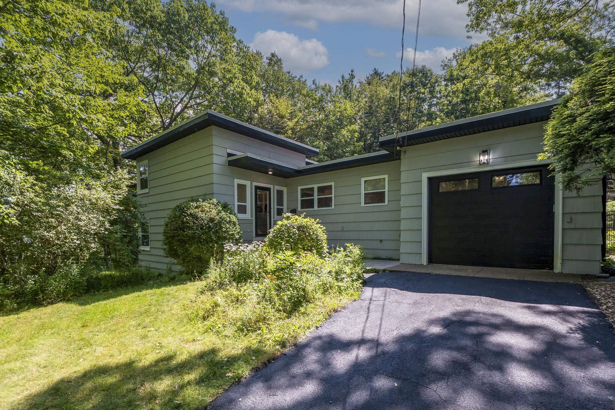 1 Wagner Avenue, Halifax, NS (MLS® 202519600)