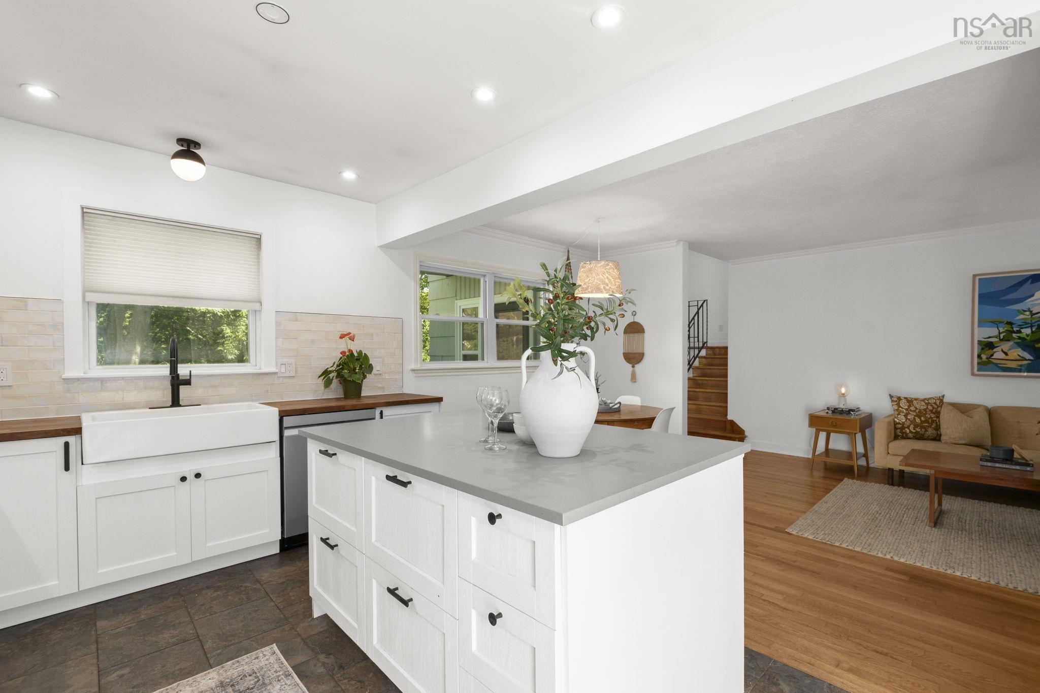 $719,000.00: 1 Wagner Avenue, Halifax