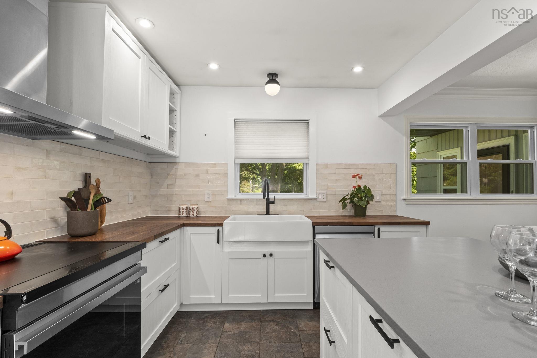 $719,000.00: 1 Wagner Avenue, Halifax