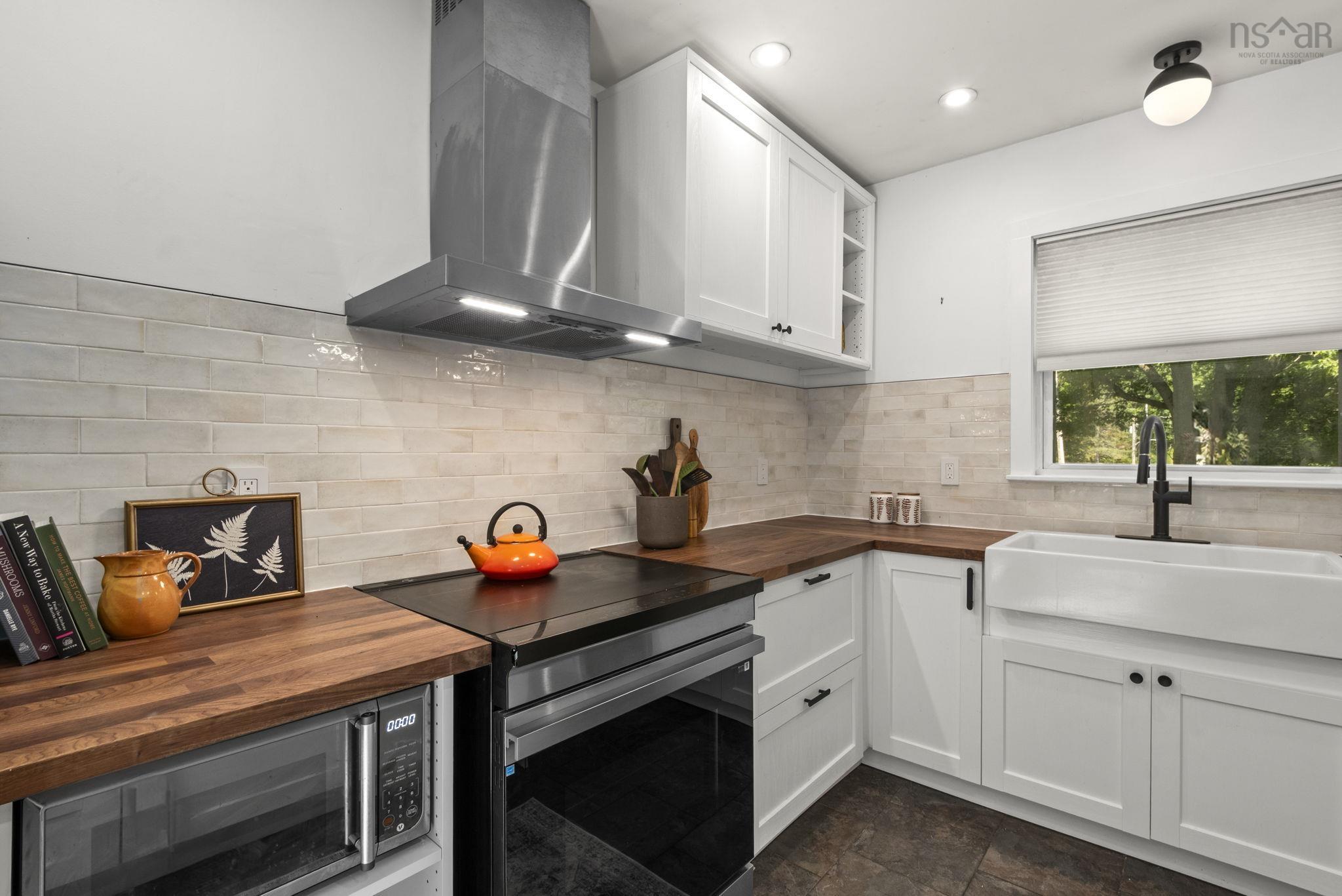 $719,000.00: 1 Wagner Avenue, Halifax