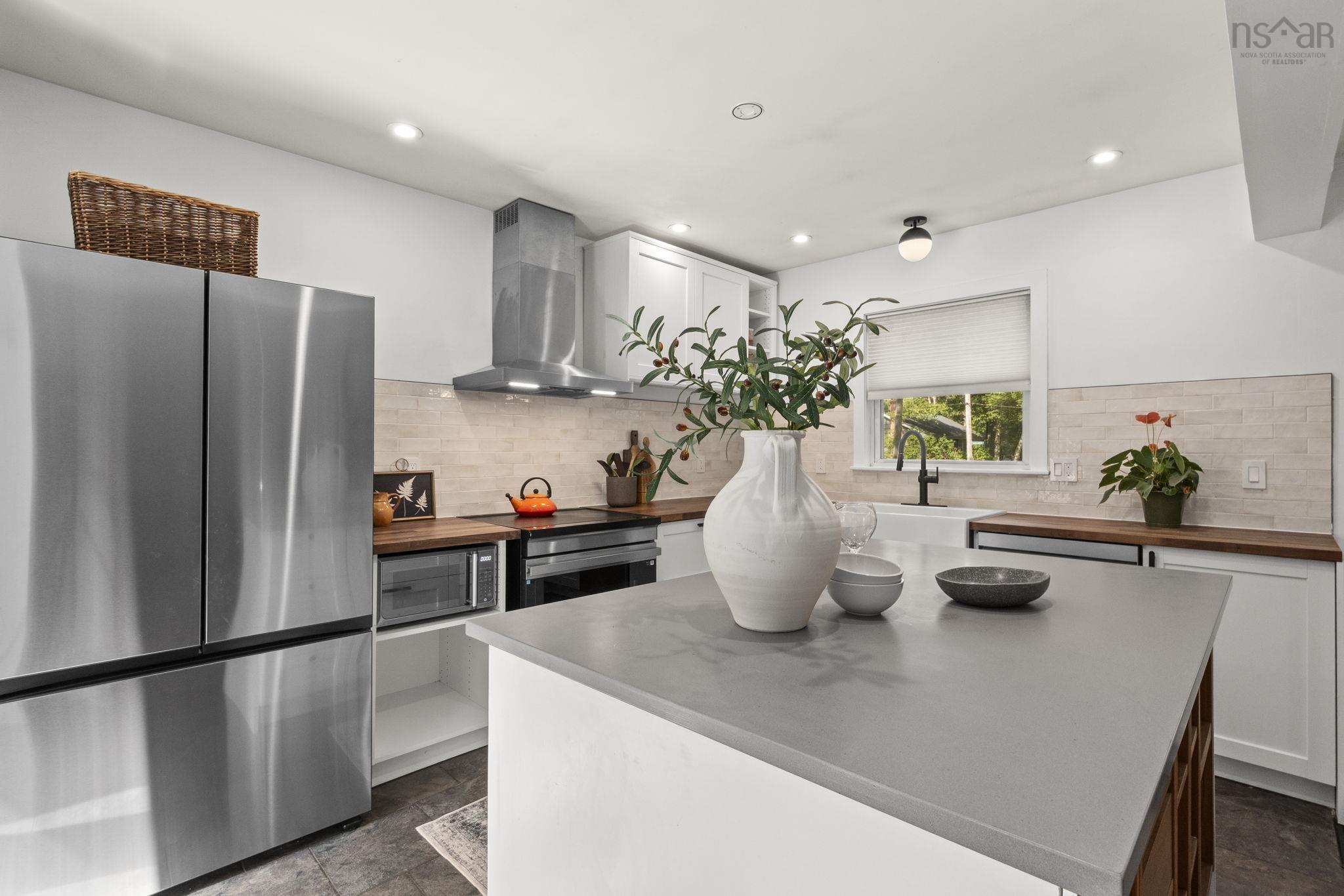 $719,000.00: 1 Wagner Avenue, Halifax