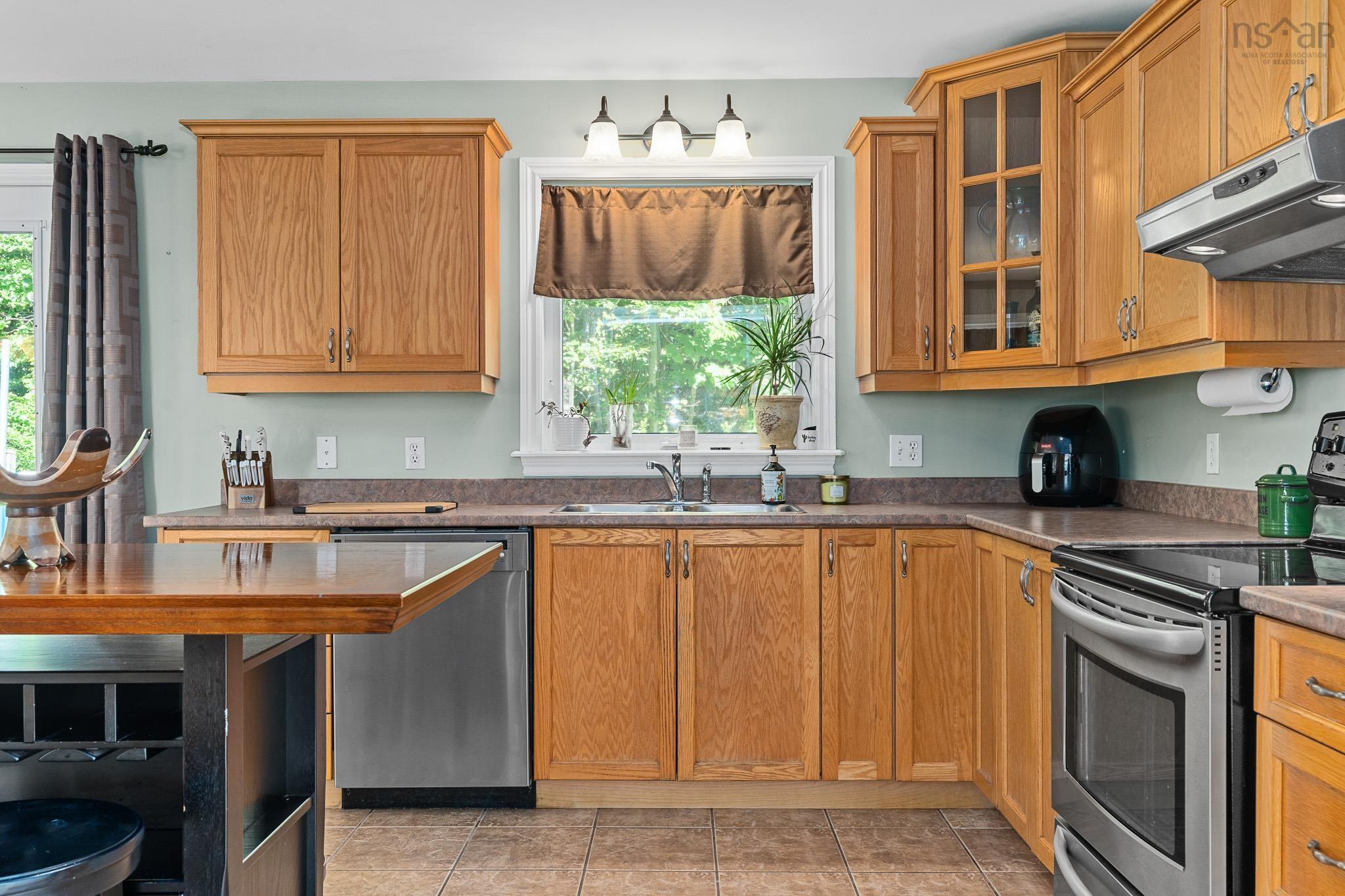 80 Rivendale Drive, Beaver Bank, NS (MLS 202519606)