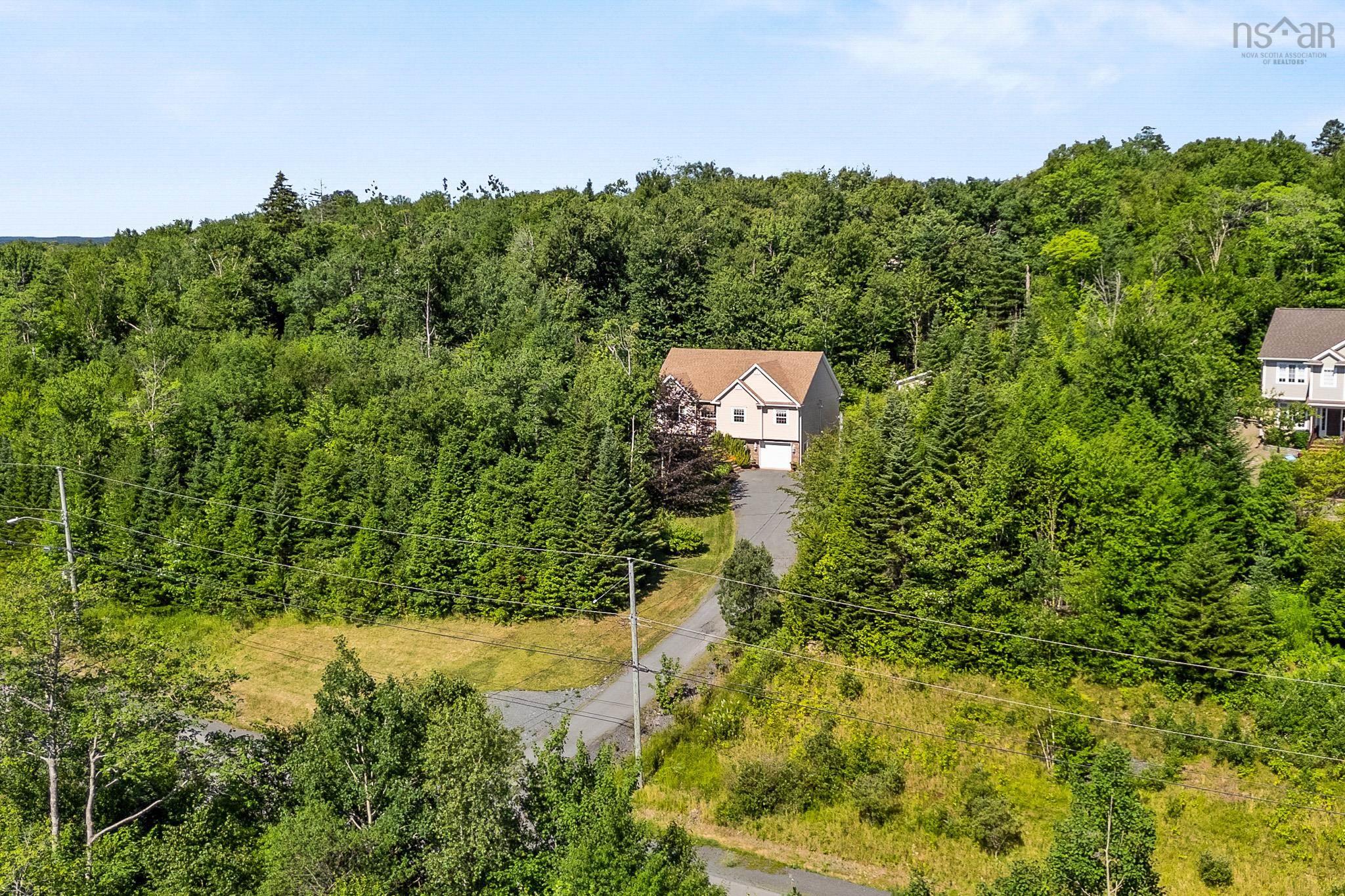 80 Rivendale Drive, Beaver Bank, NS (MLS 202519606)