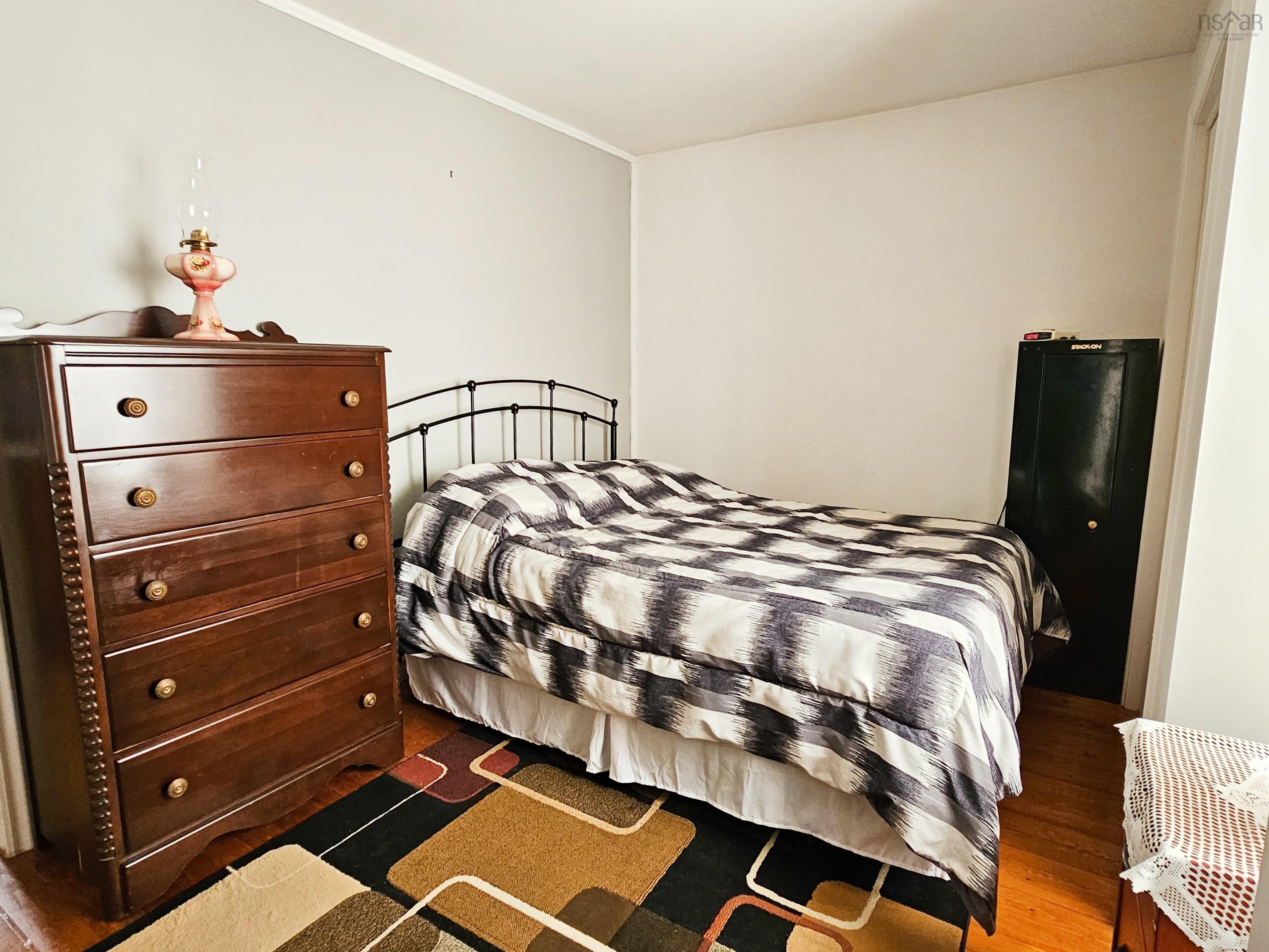 $265,000.00: 4606 Highway 2, Upper Economy