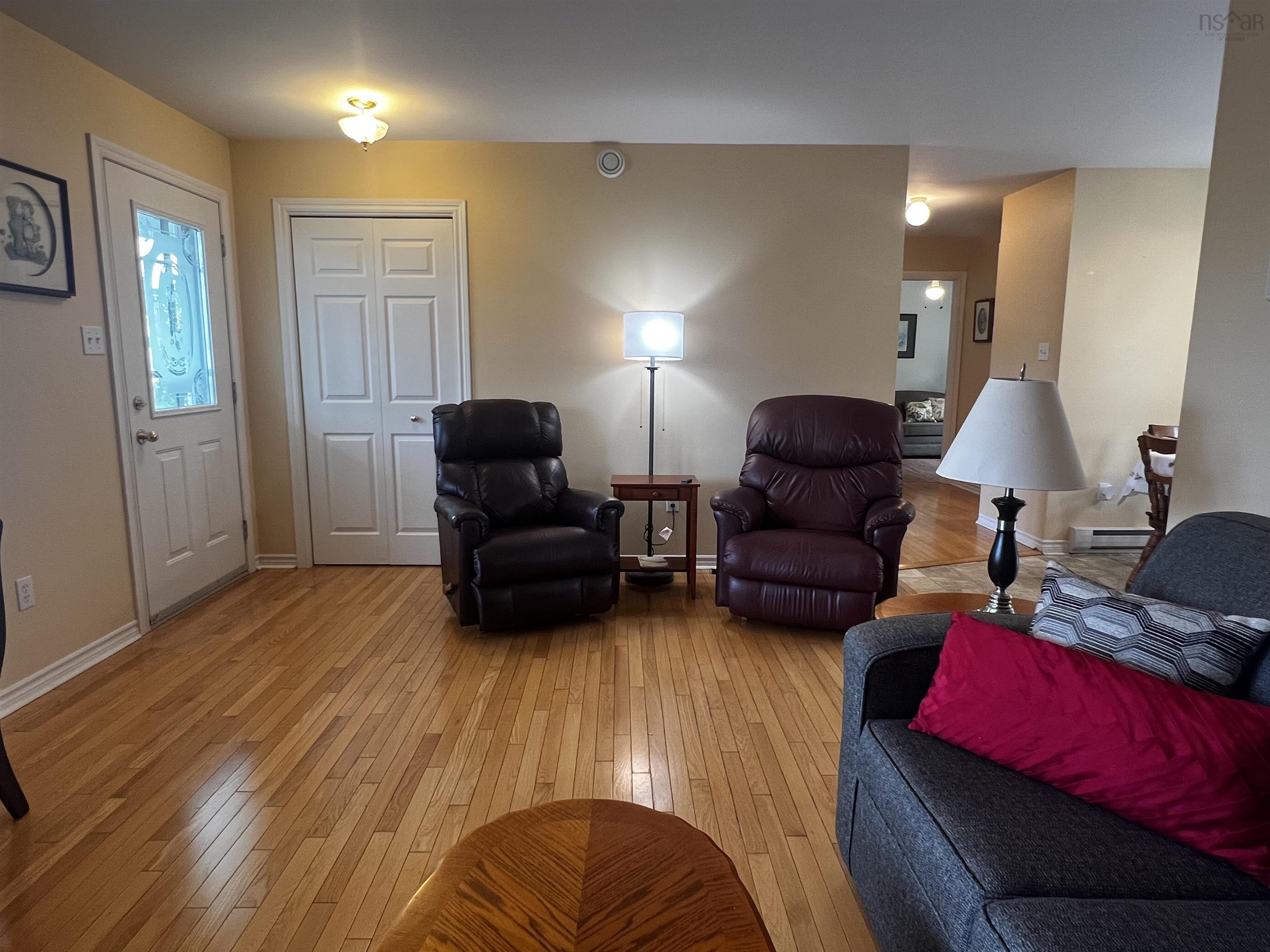 $329,000.00: 1733 North Main Street, Westville