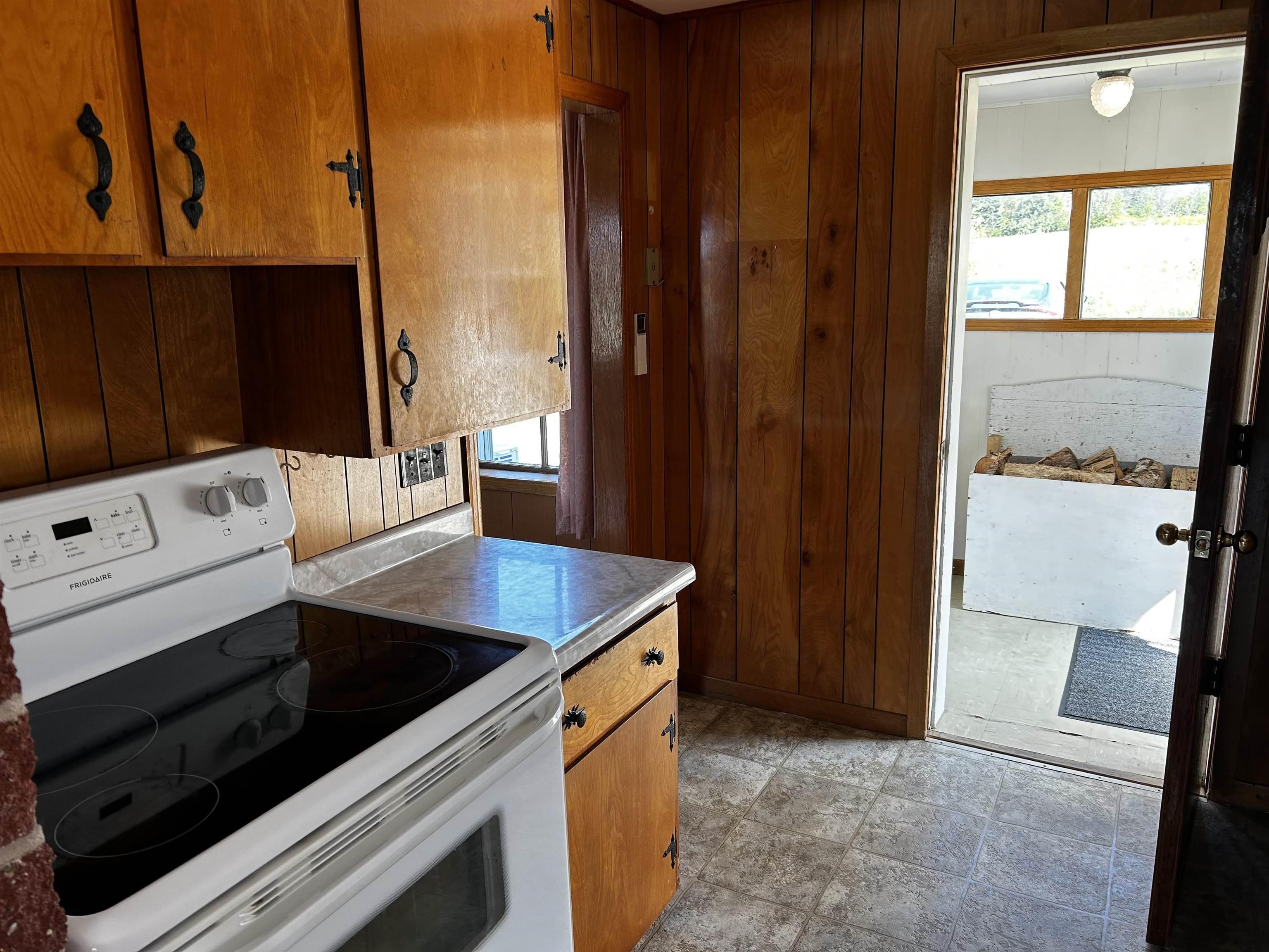 $199,900.00: 36 Lent Road, Weymouth North