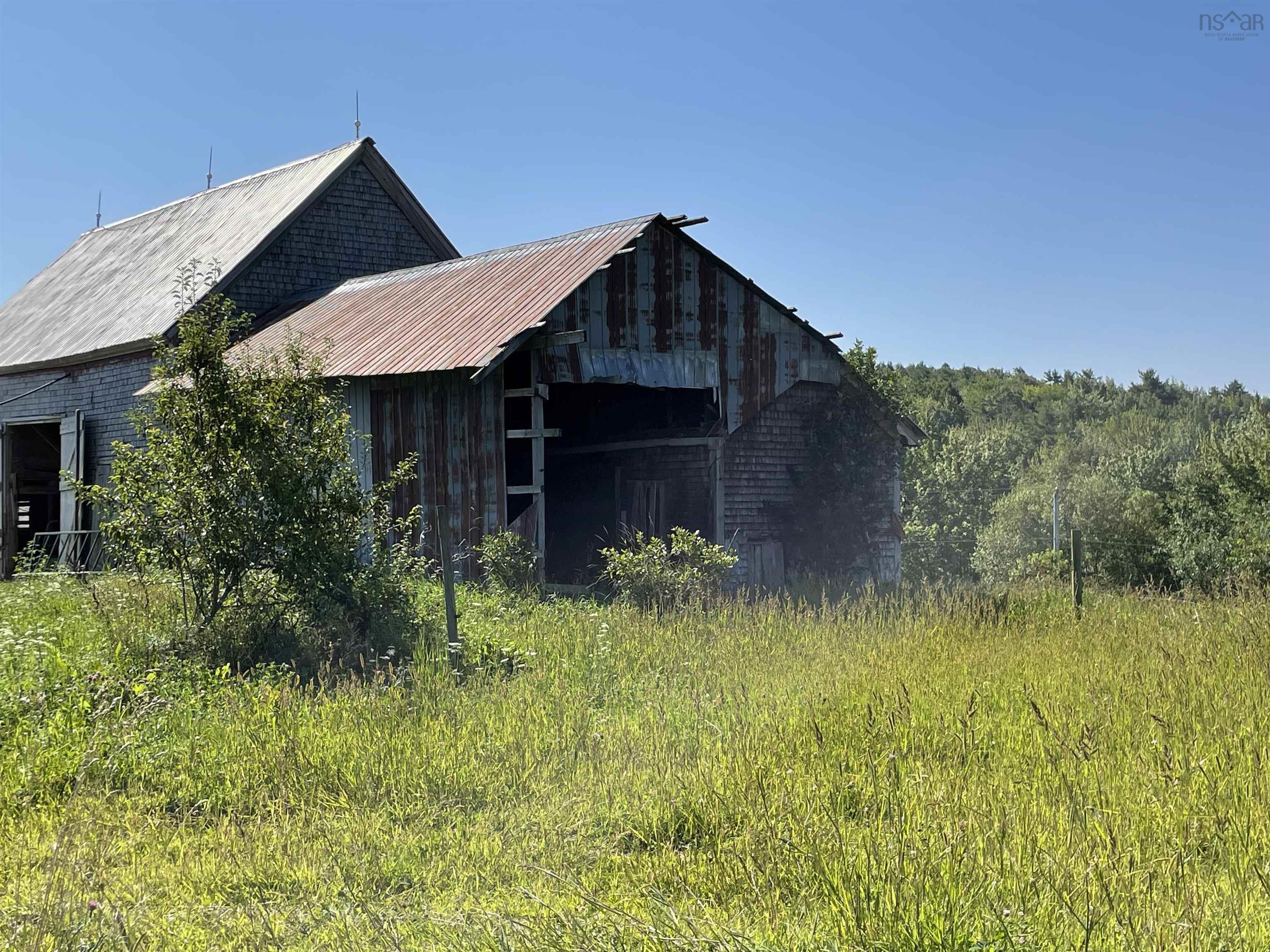 $549,900.00: 550 Lower Branch Road, Lower Branch