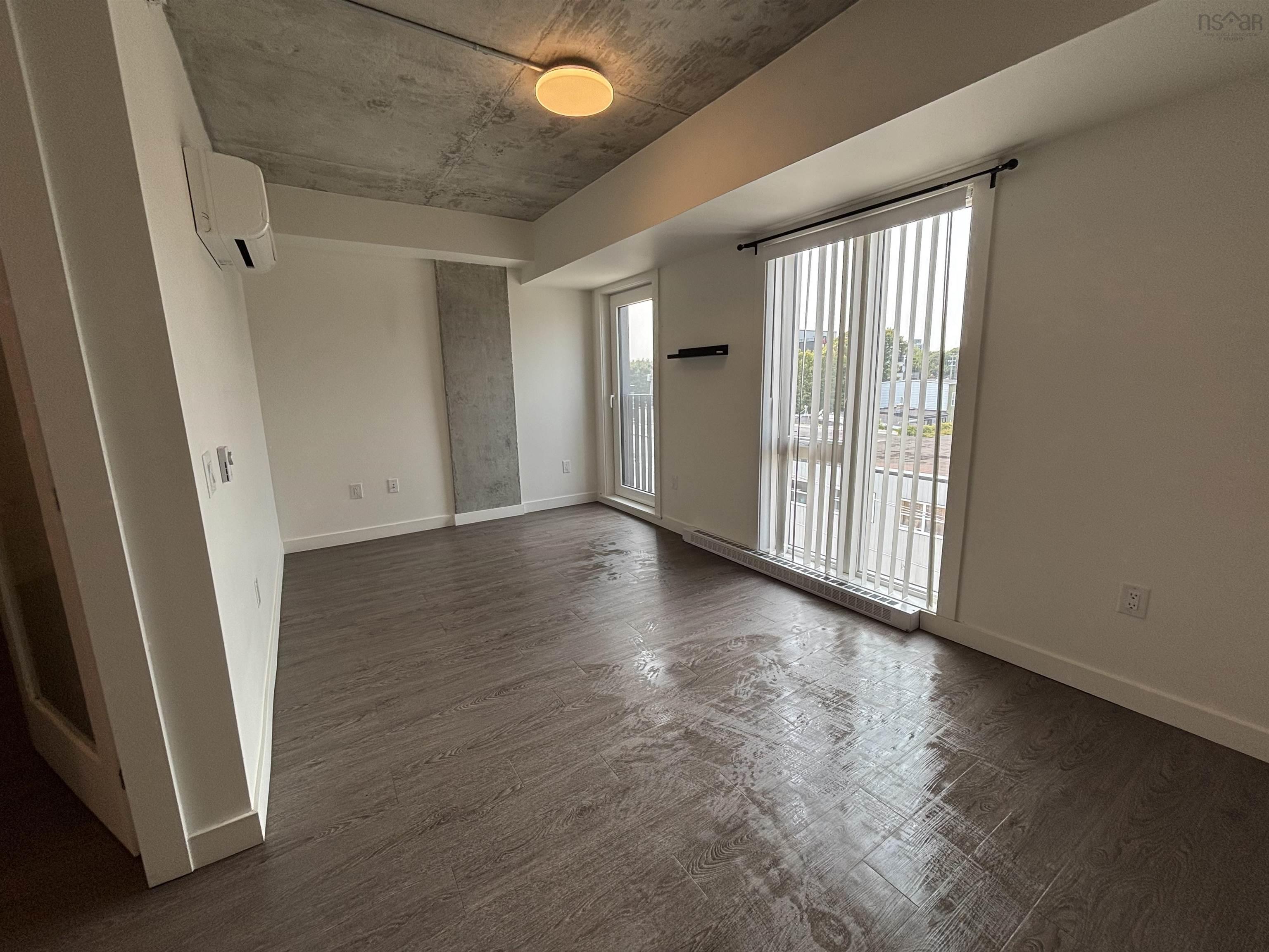 $399,900.00: 504 5684 West Street, Halifax