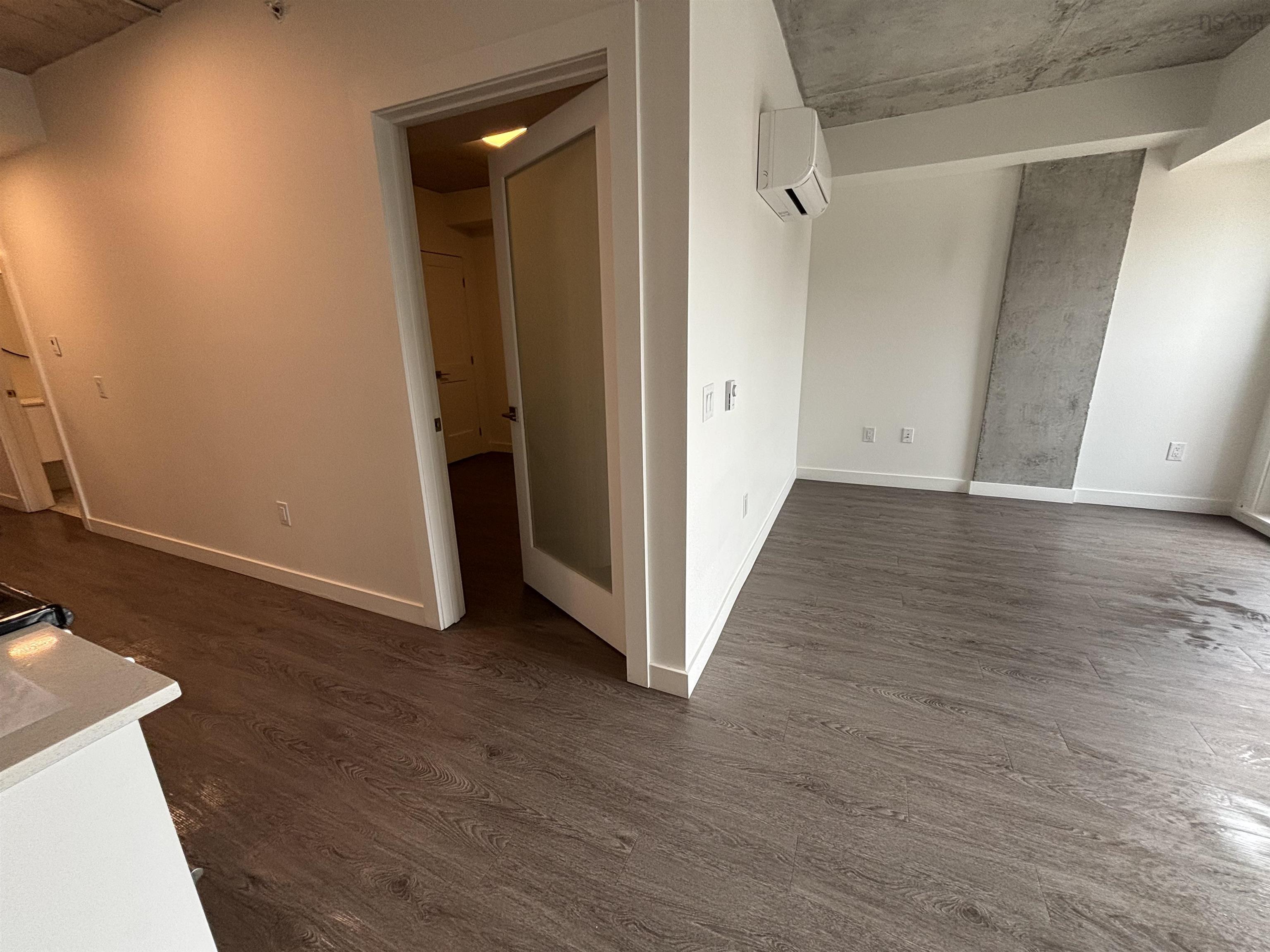 $399,900.00: 504 5684 West Street, Halifax