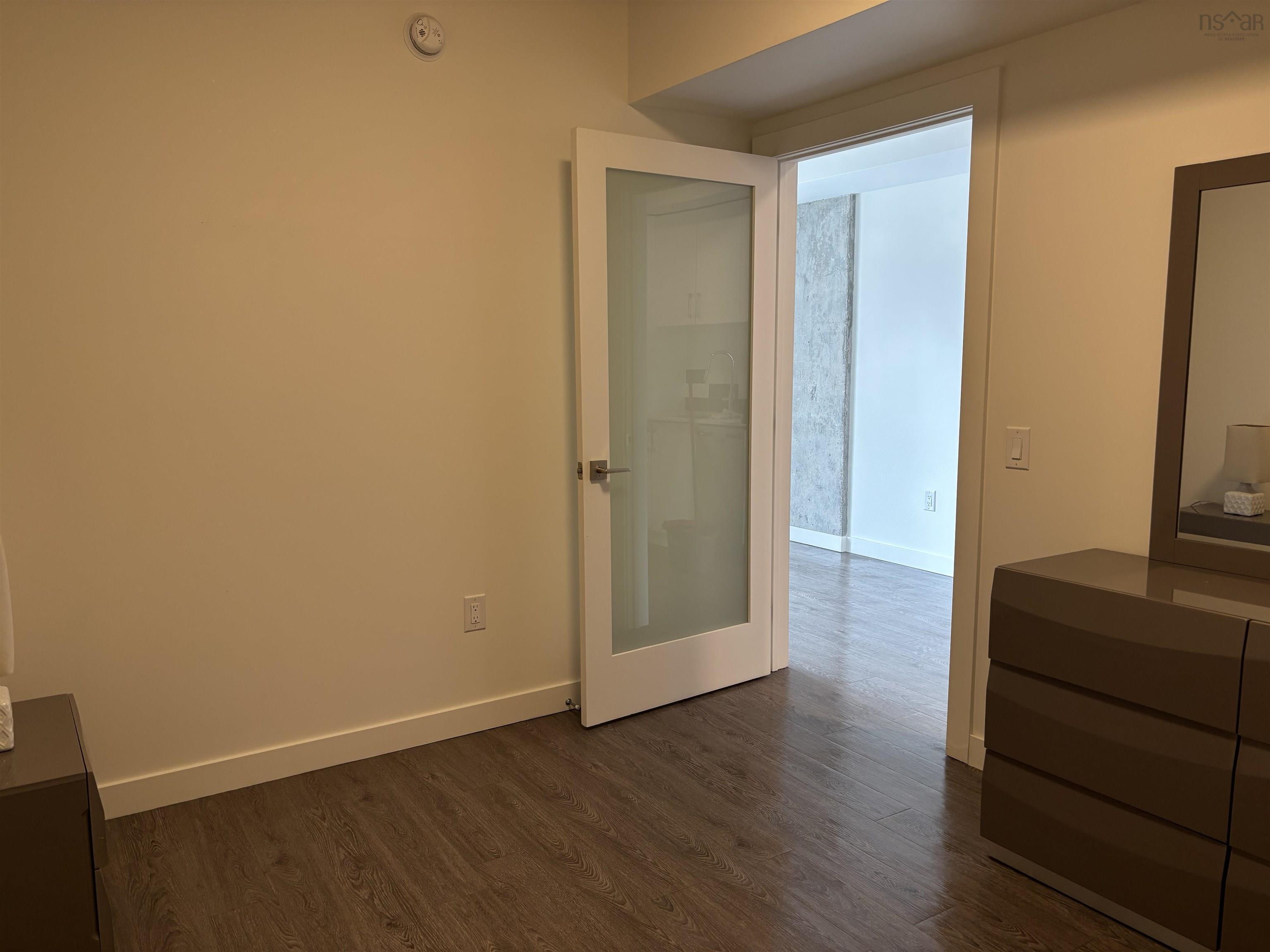 $399,900.00: 504 5684 West Street, Halifax