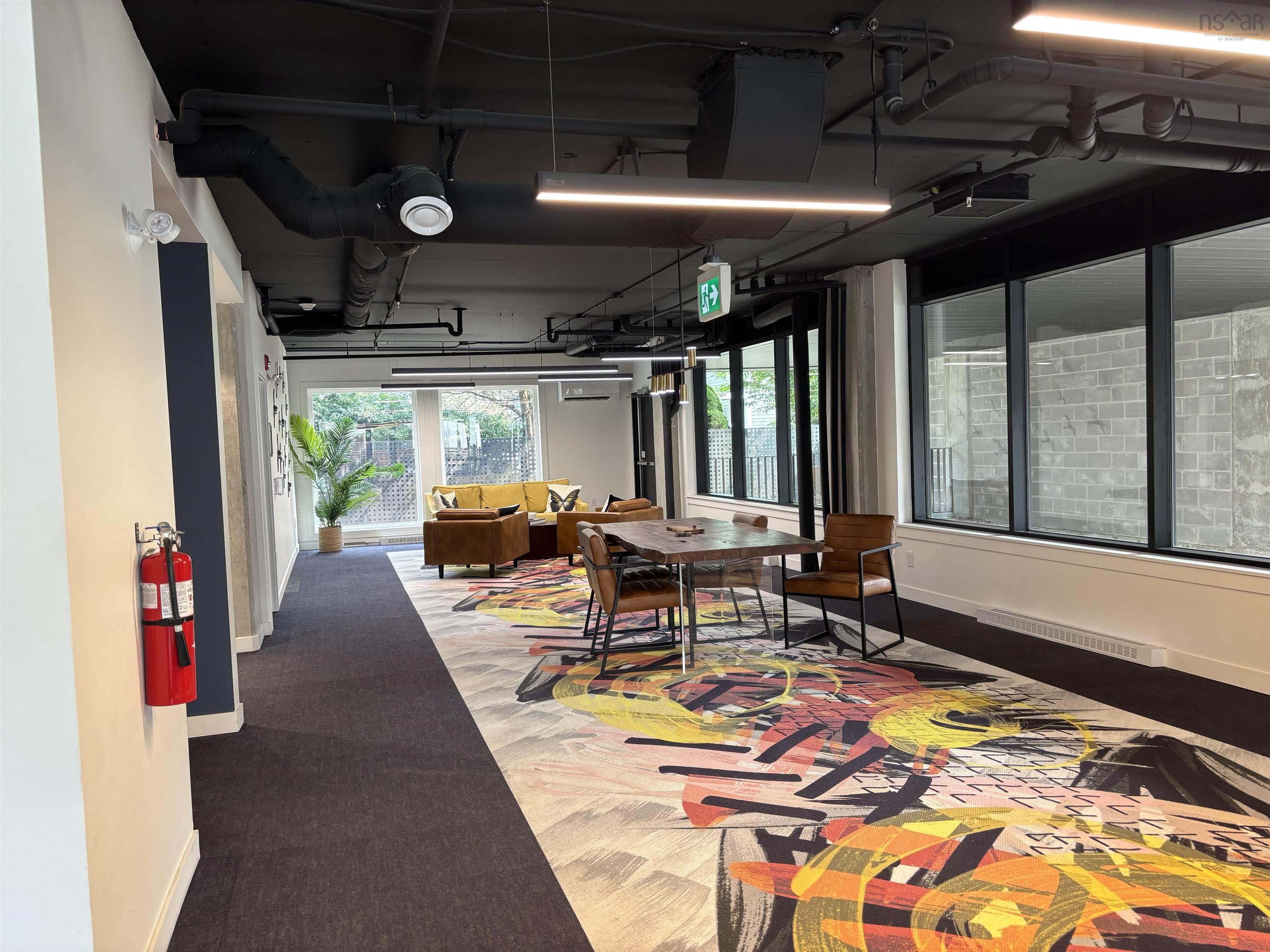 $399,900.00: 504 5684 West Street, Halifax