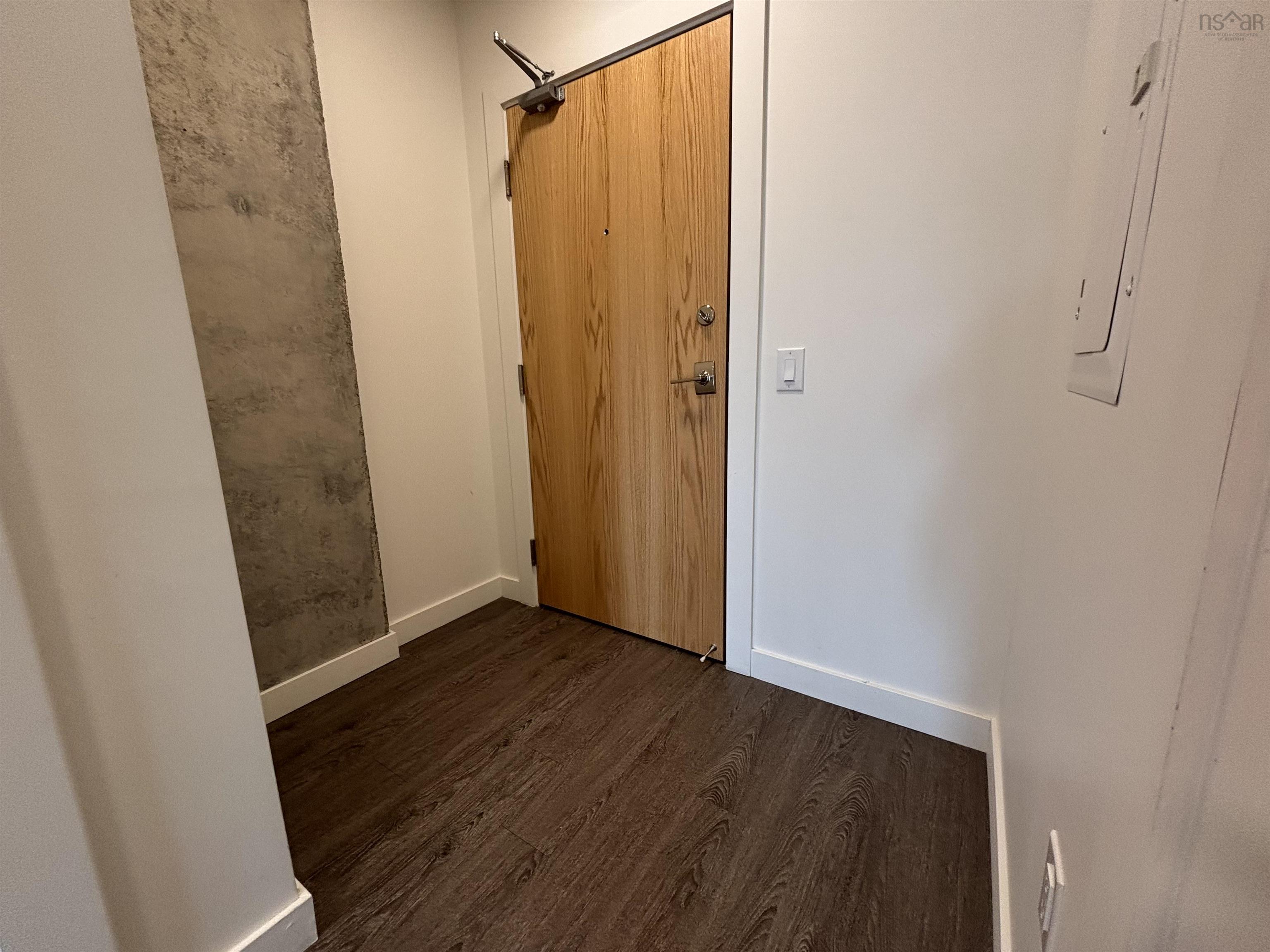 $399,900.00: 504 5684 West Street, Halifax