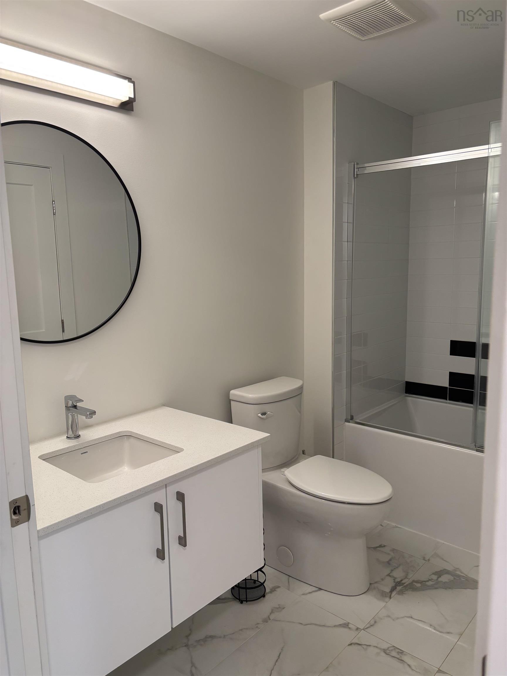 $399,900.00: 504 5684 West Street, Halifax