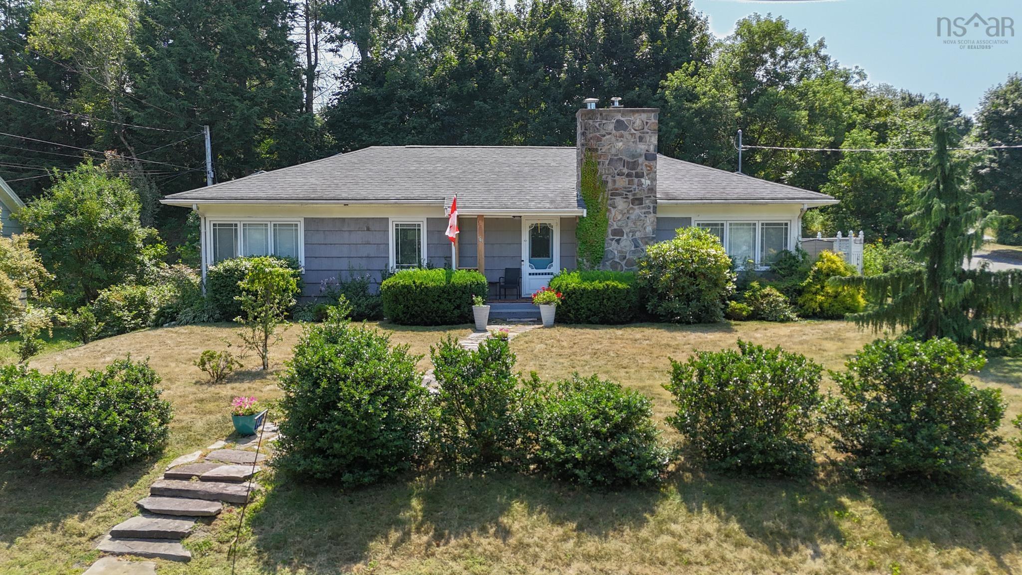 $429,900.00: 141 Crescent Street, Bridgewater