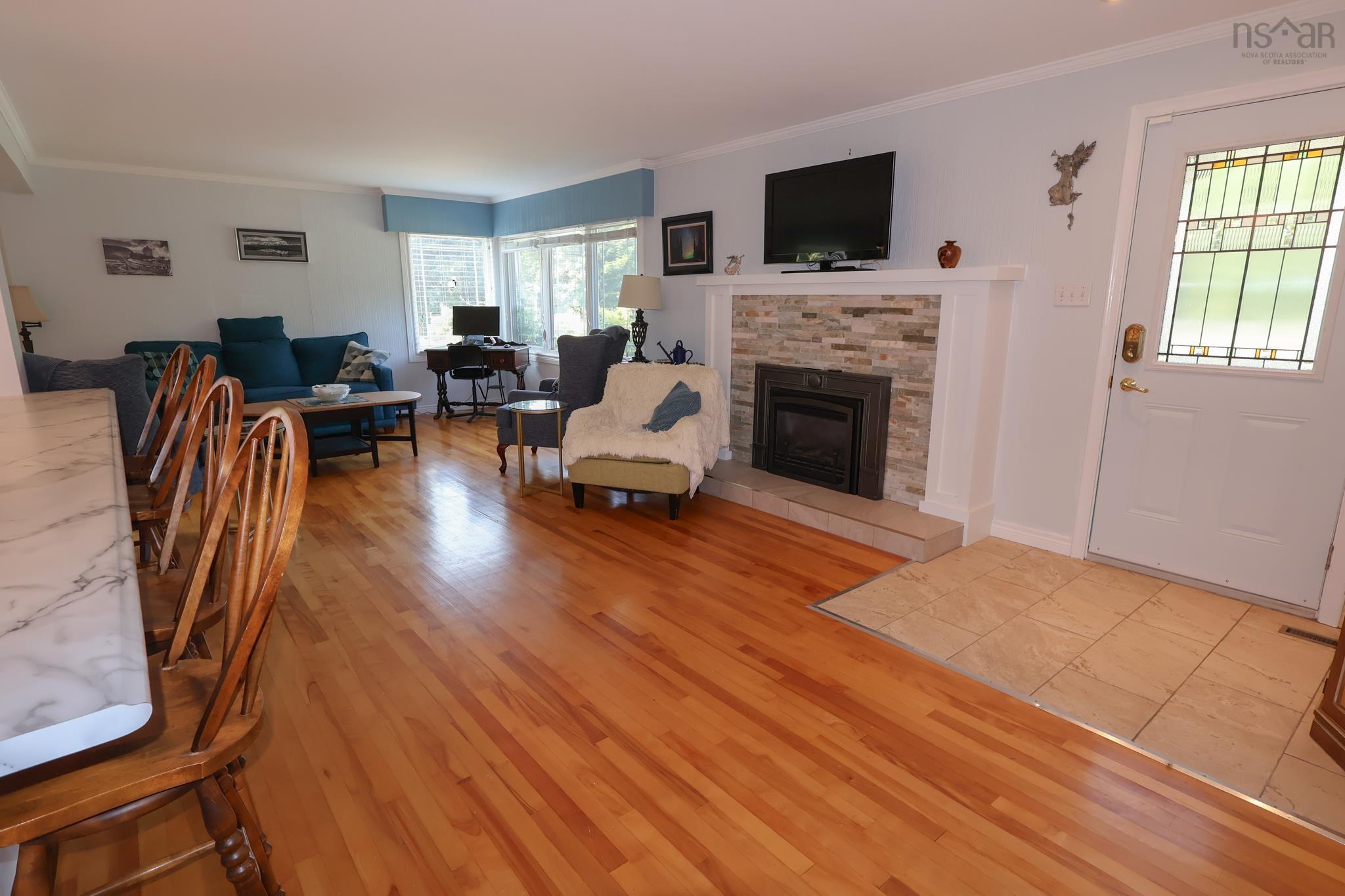 $429,900.00: 141 Crescent Street, Bridgewater