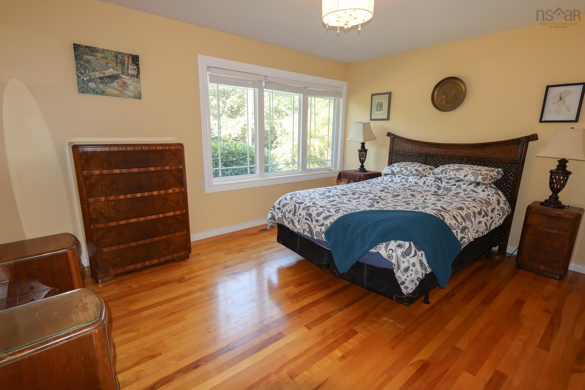 $429,900.00: 141 Crescent Street, Bridgewater