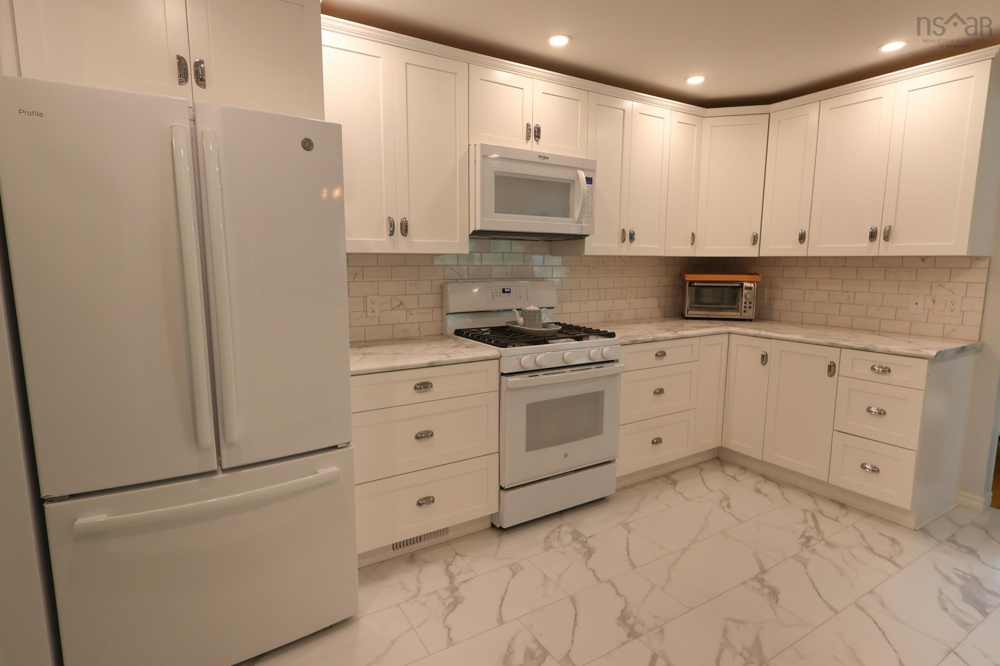 $429,900.00: 141 Crescent Street, Bridgewater