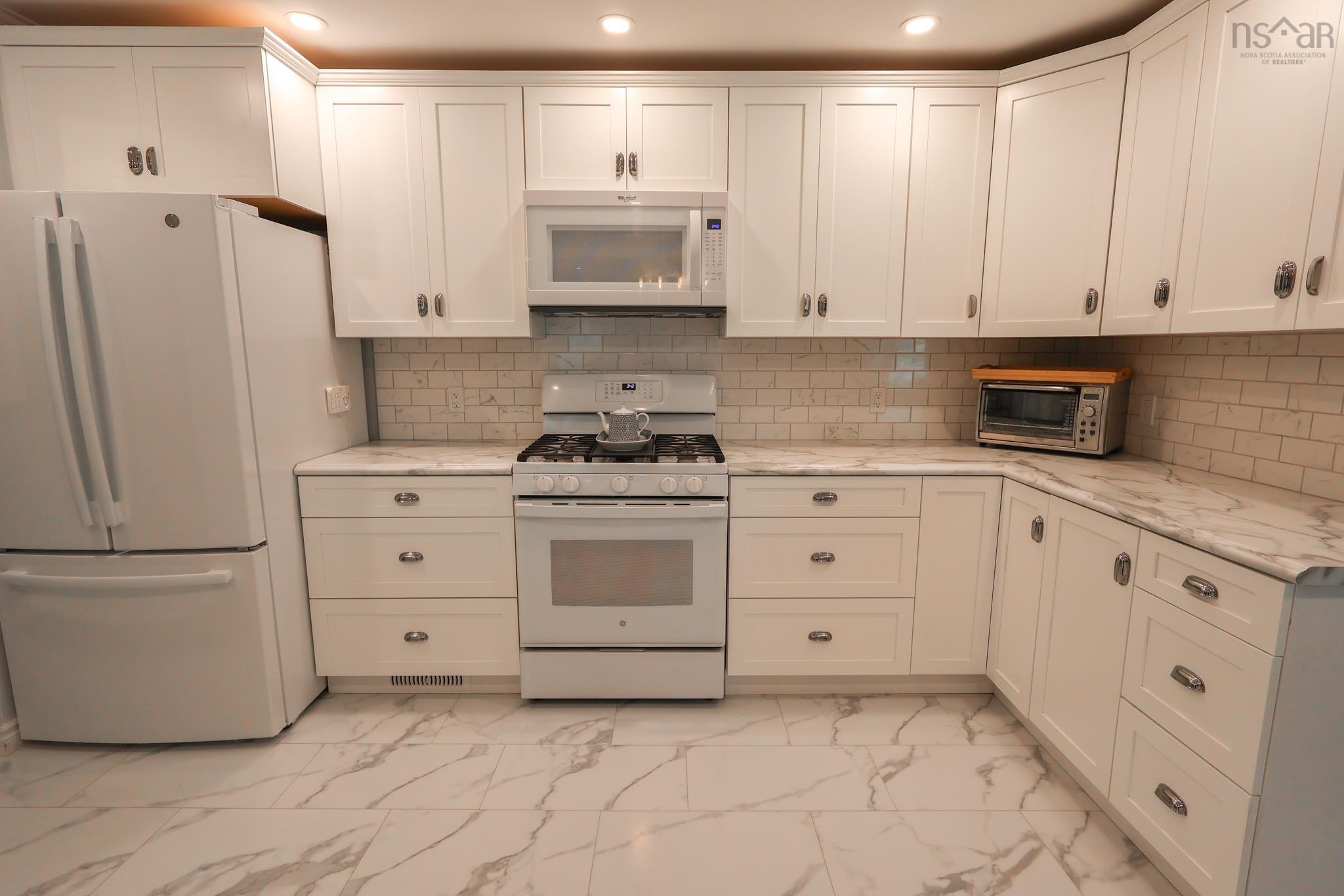 $429,900.00: 141 Crescent Street, Bridgewater