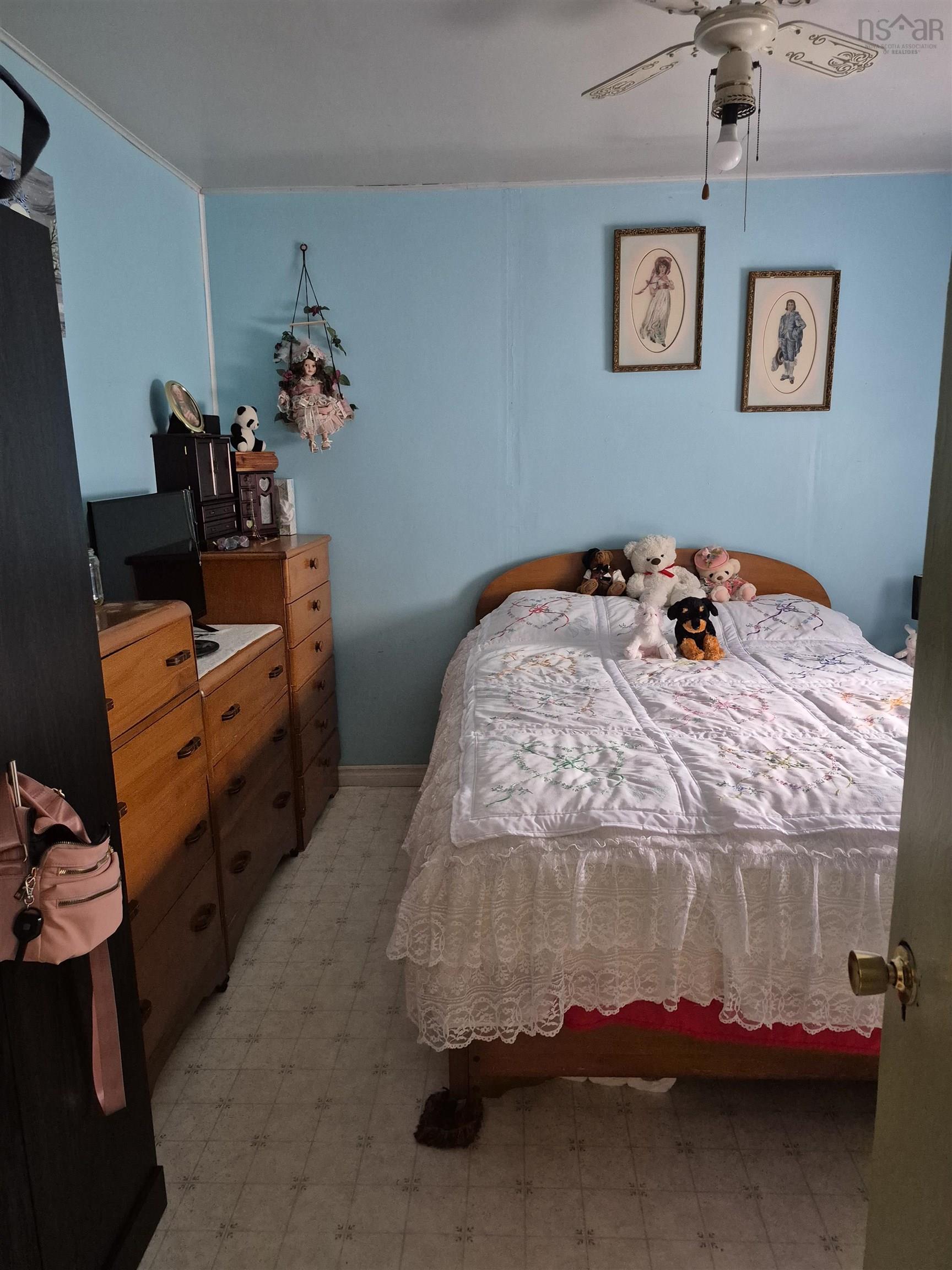 $329,000.00: 36 Goose View Drive, East Port L