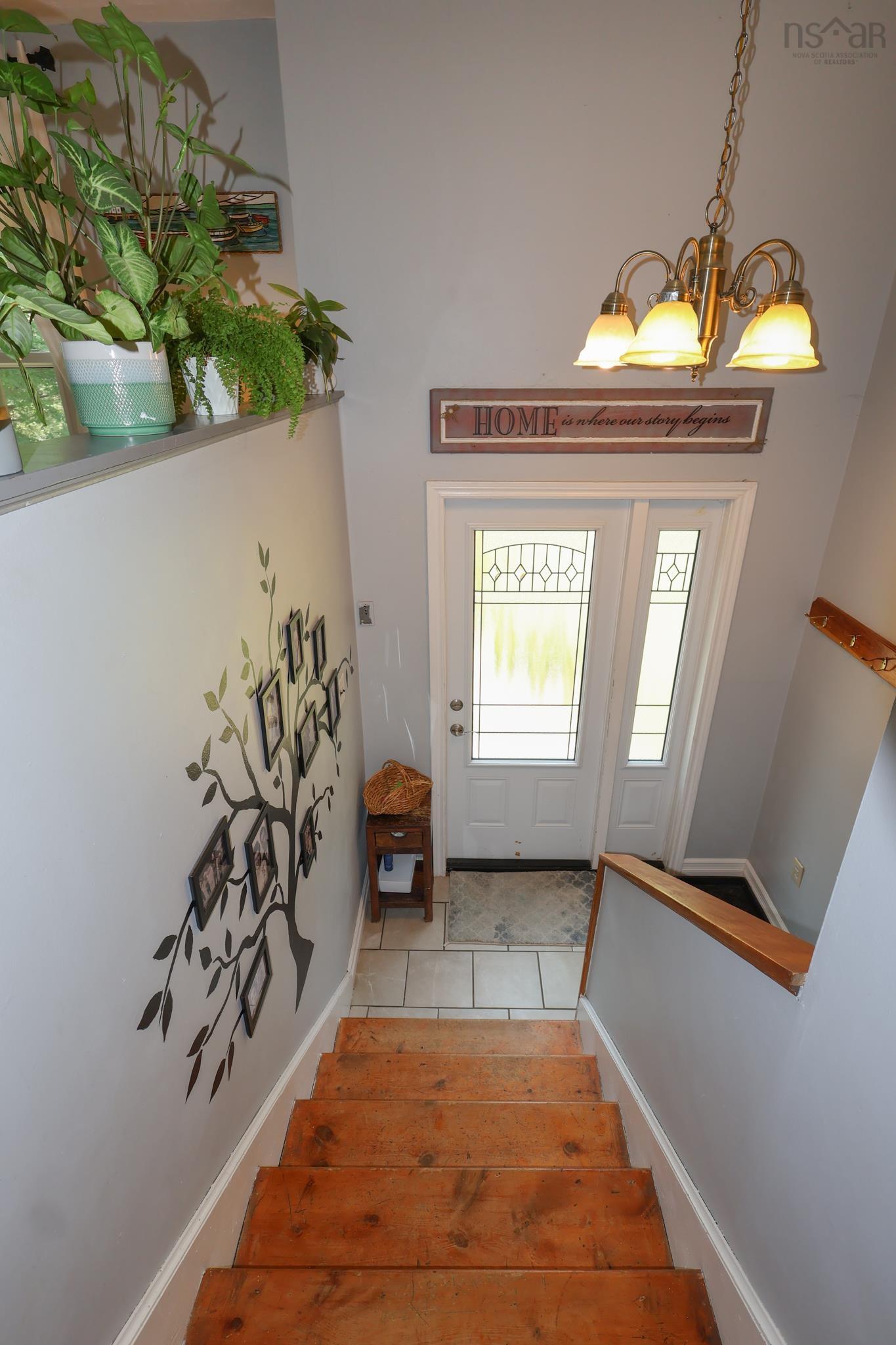 $359,900.00: 224 NORTHFIELD Road, Maitland