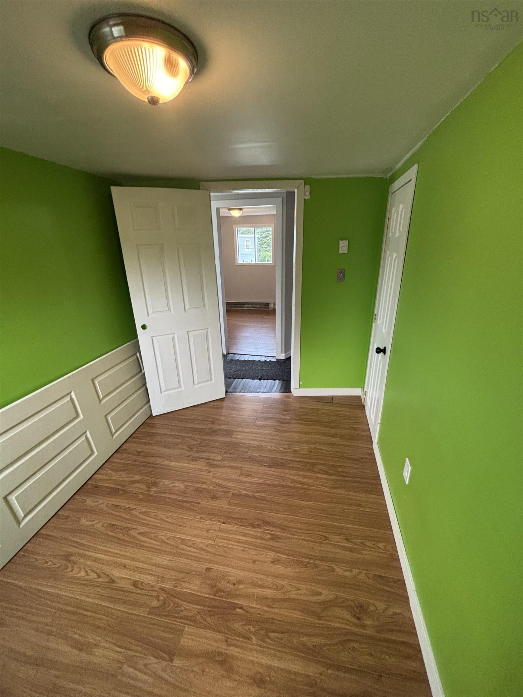 $99,900.00: 19 Brook Street, North Sydney