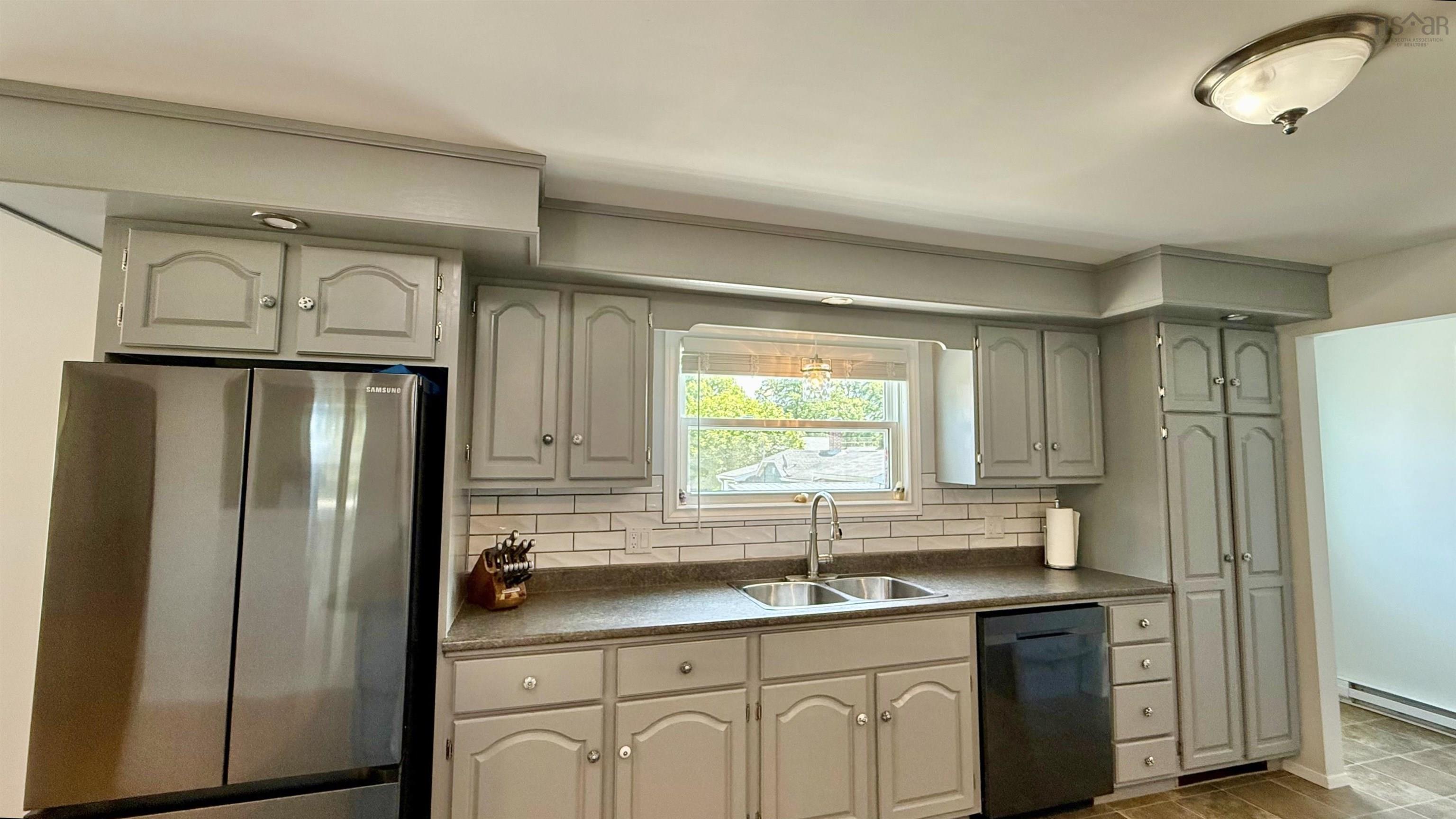 $339,000.00: 20 Parade Street, Yarmouth