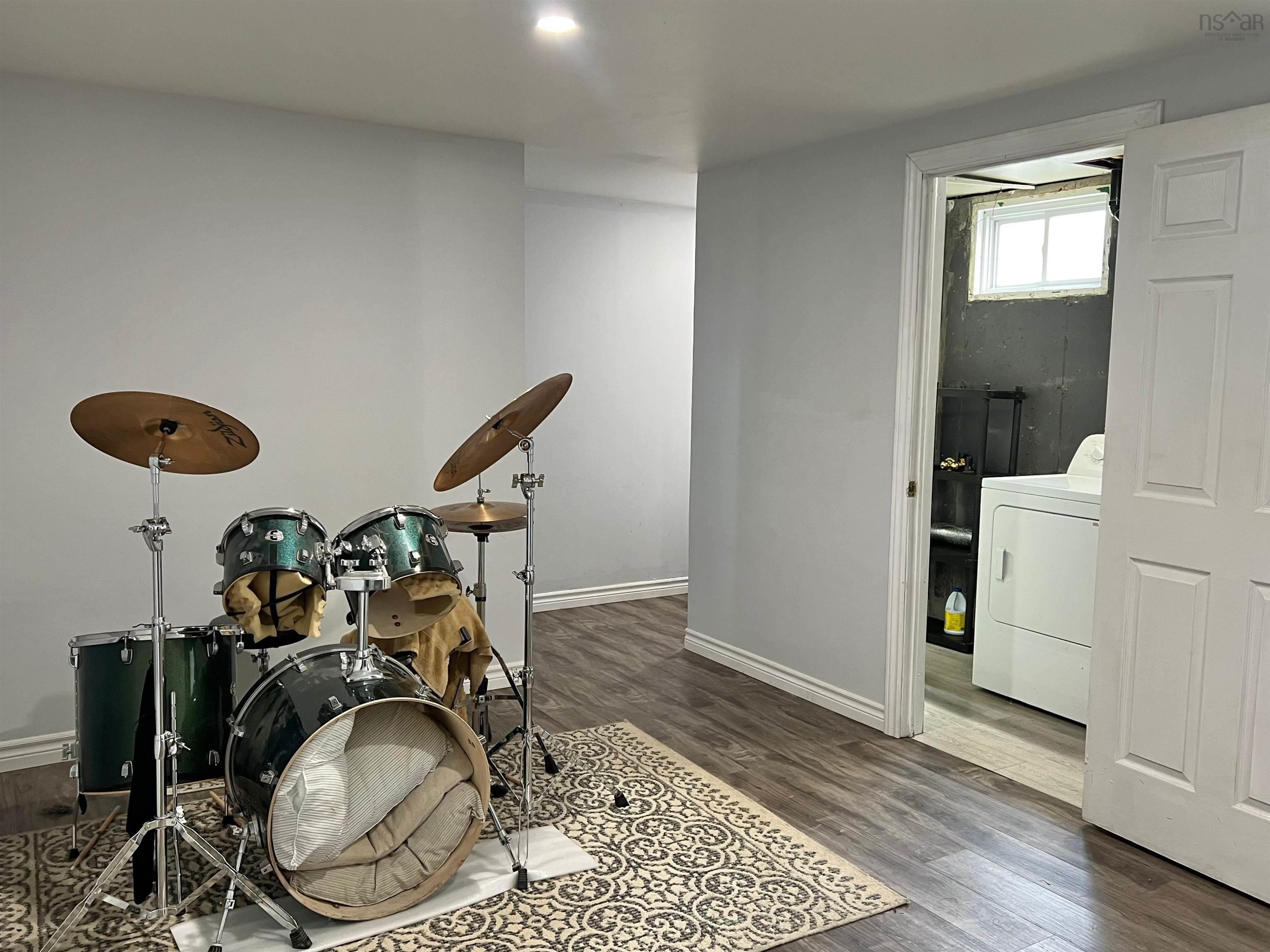 $349,900.00: 485 Brunswick Street, Yarmouth