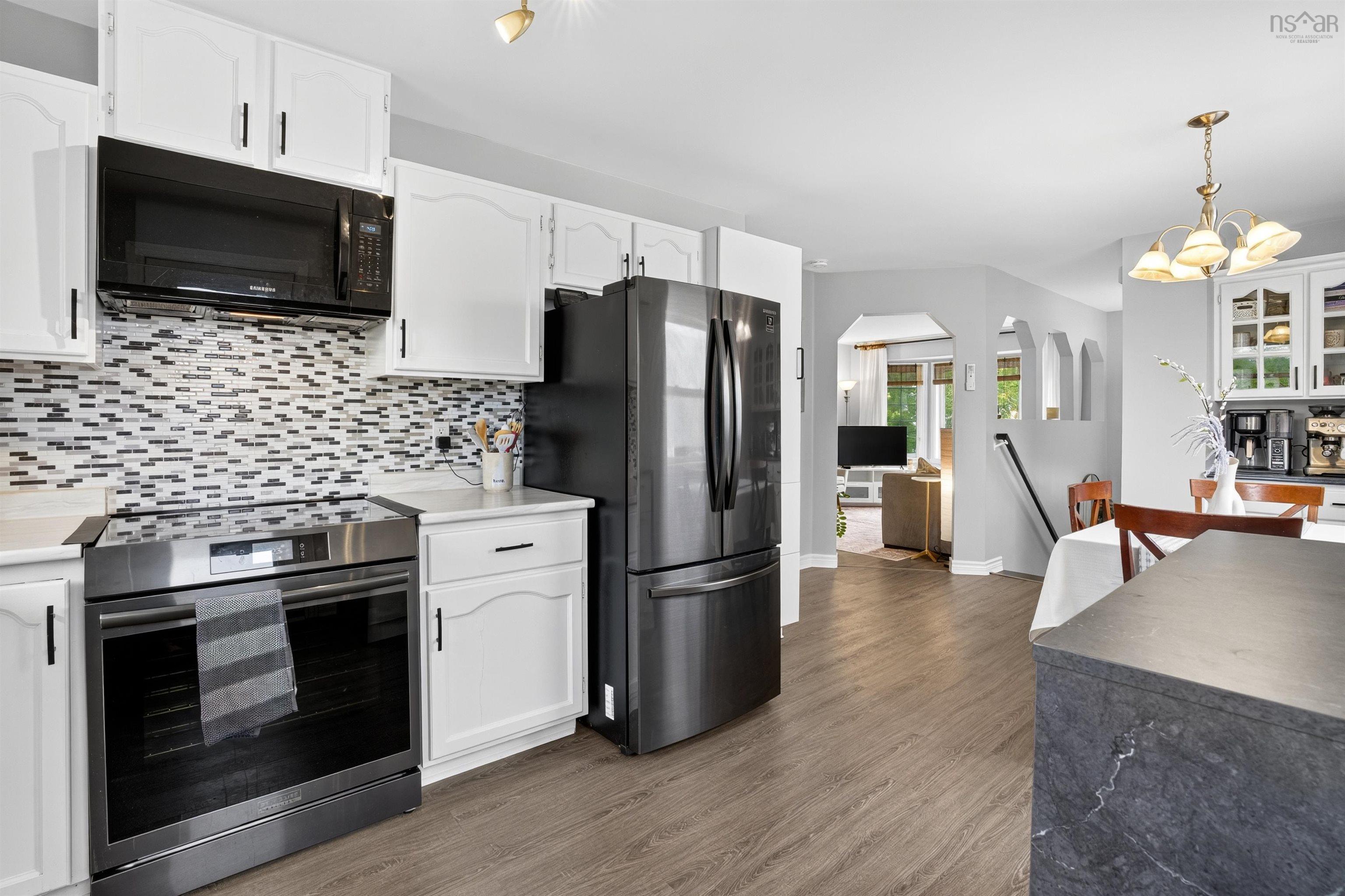 $414,900.00: 36 Thorncrest Court, Eastern Passage