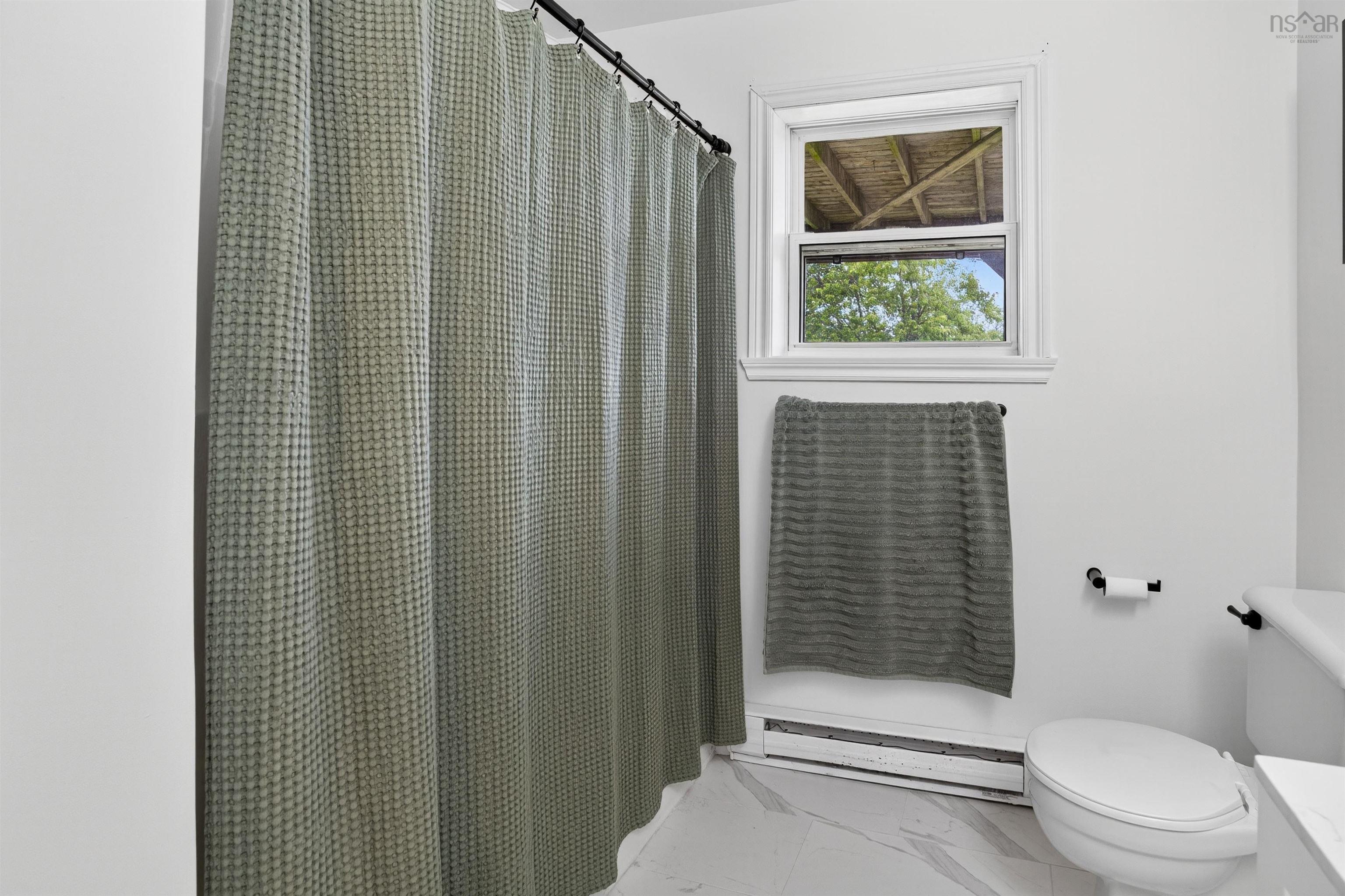 $414,900.00: 36 Thorncrest Court, Eastern Passage