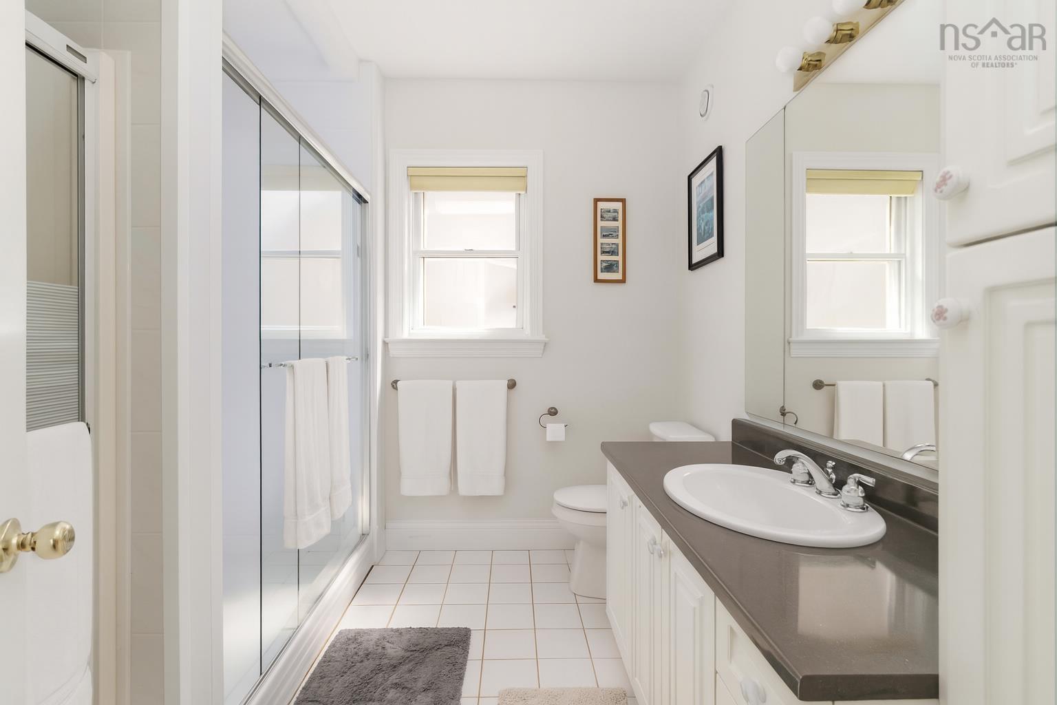 $989,900.00: 12 Kingsley Close, Halifax