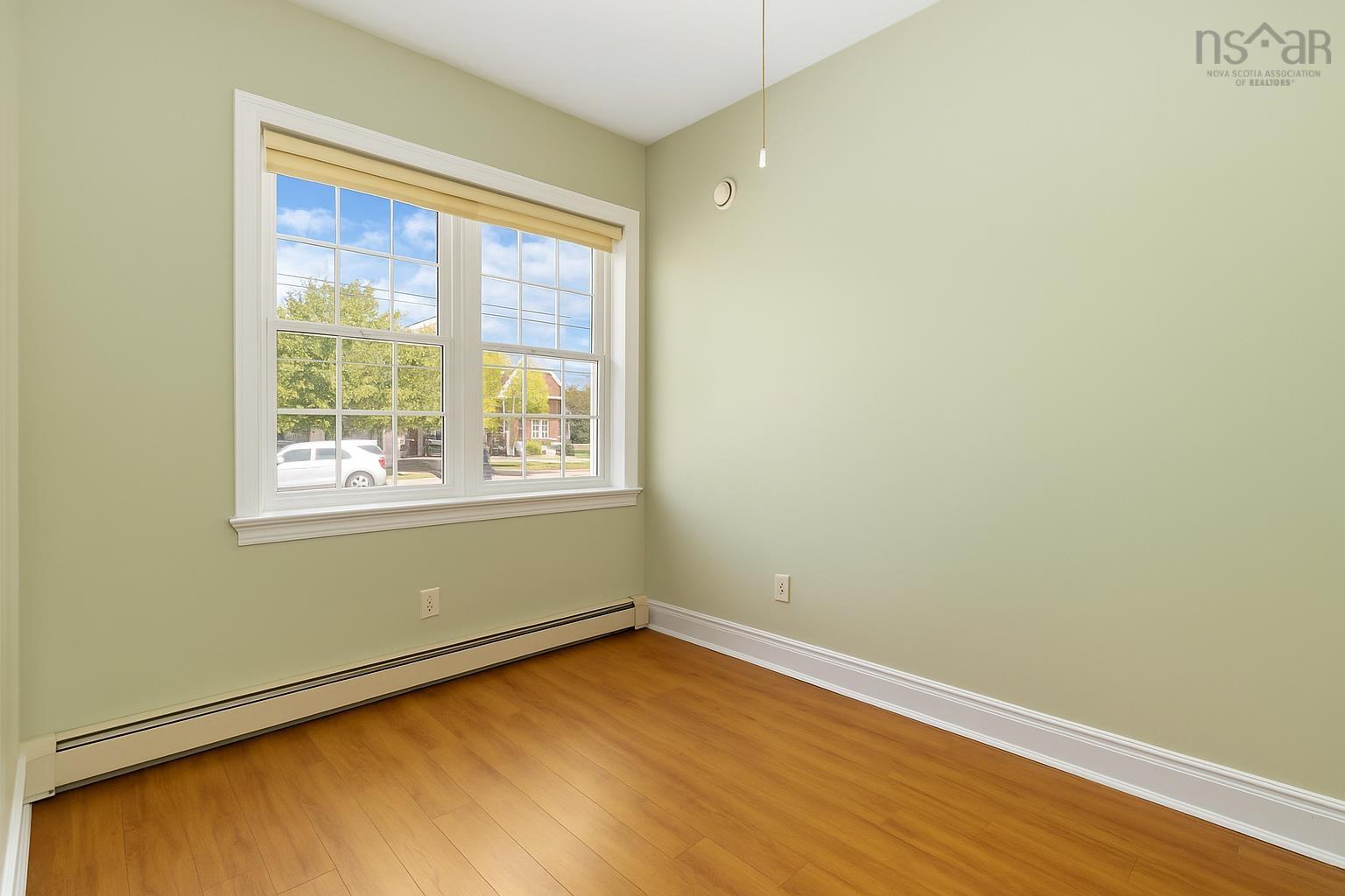 $989,900.00: 12 Kingsley Close, Halifax