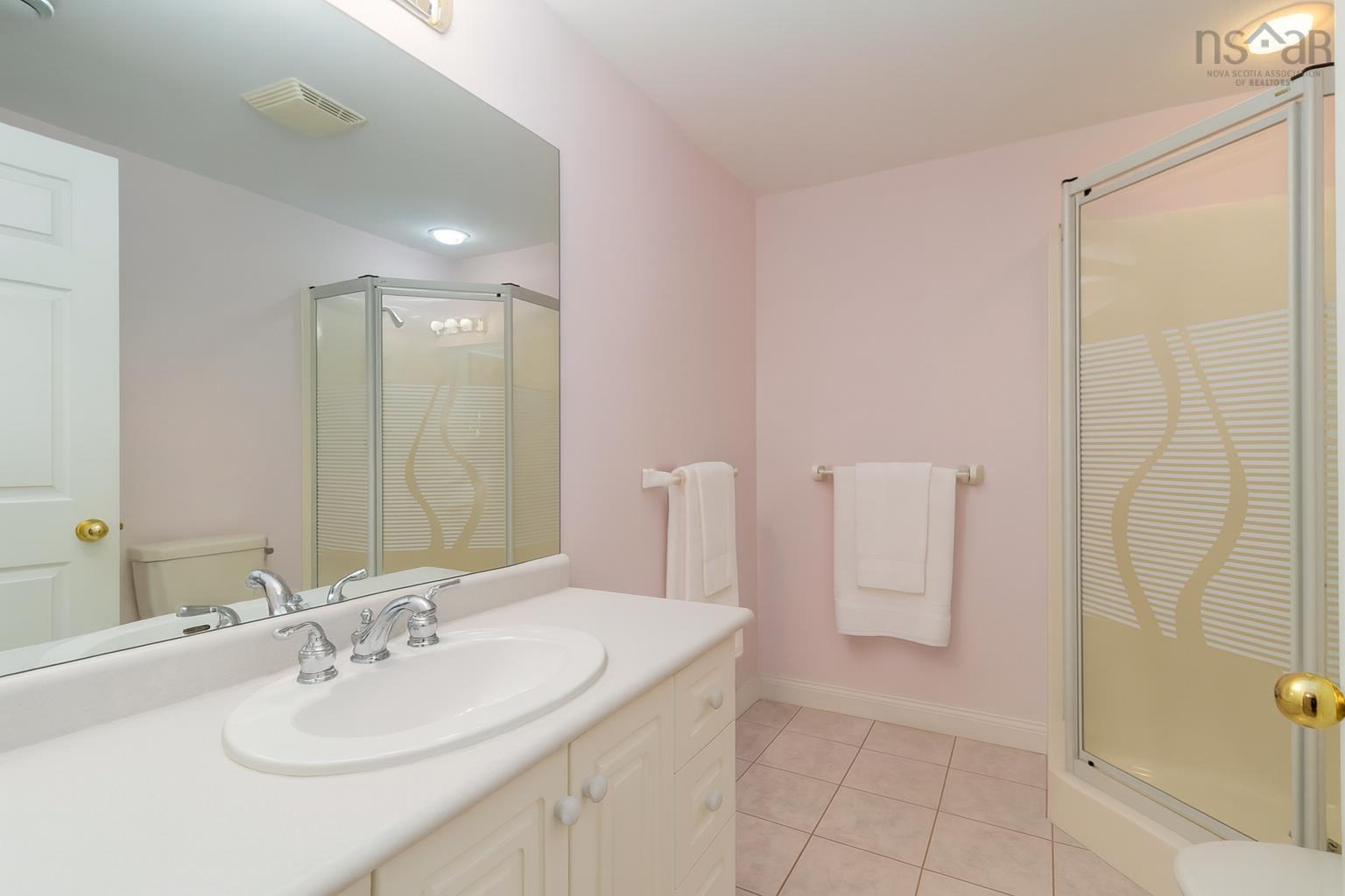 $989,900.00: 12 Kingsley Close, Halifax