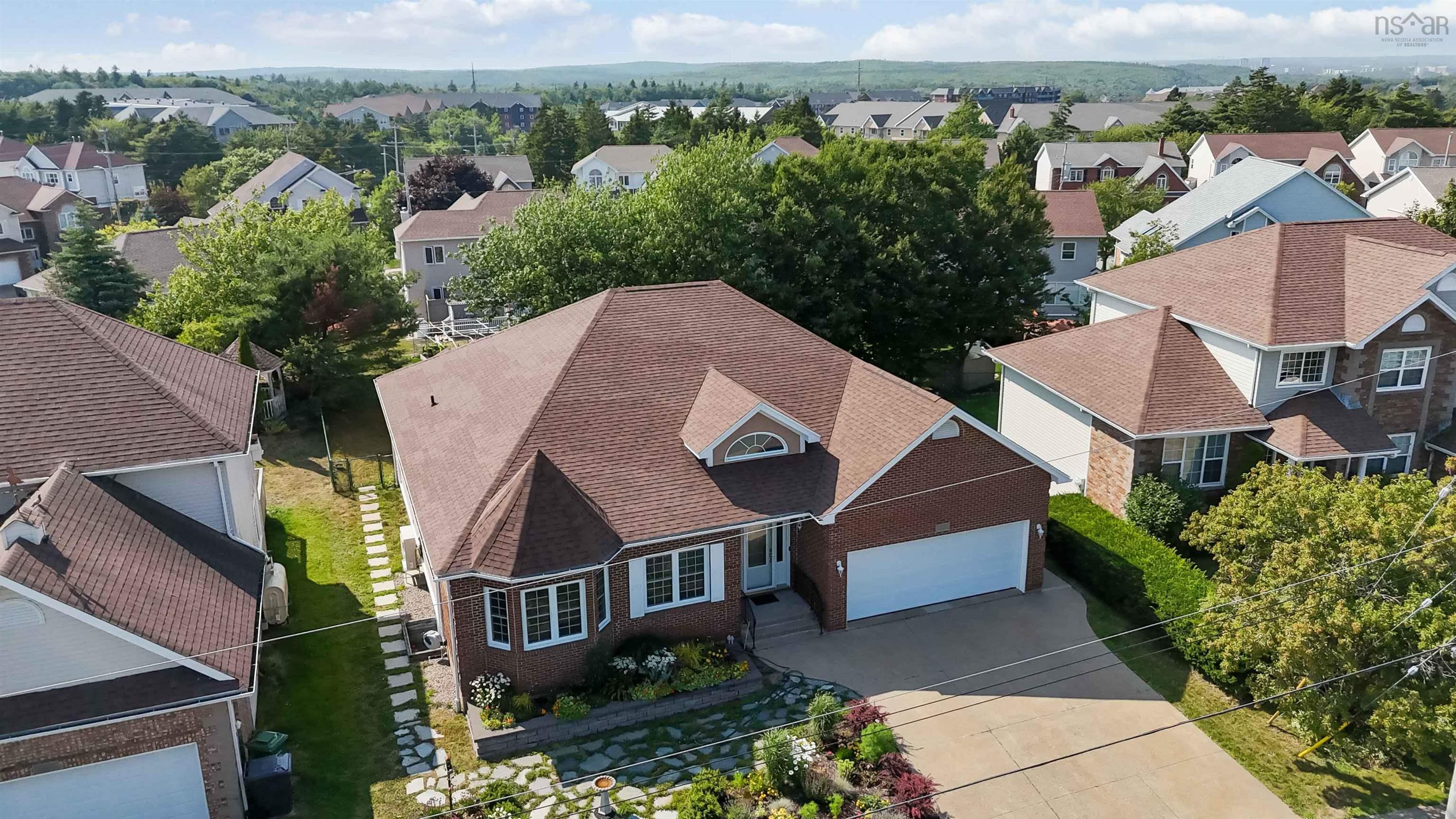 $989,900.00: 12 Kingsley Close, Halifax