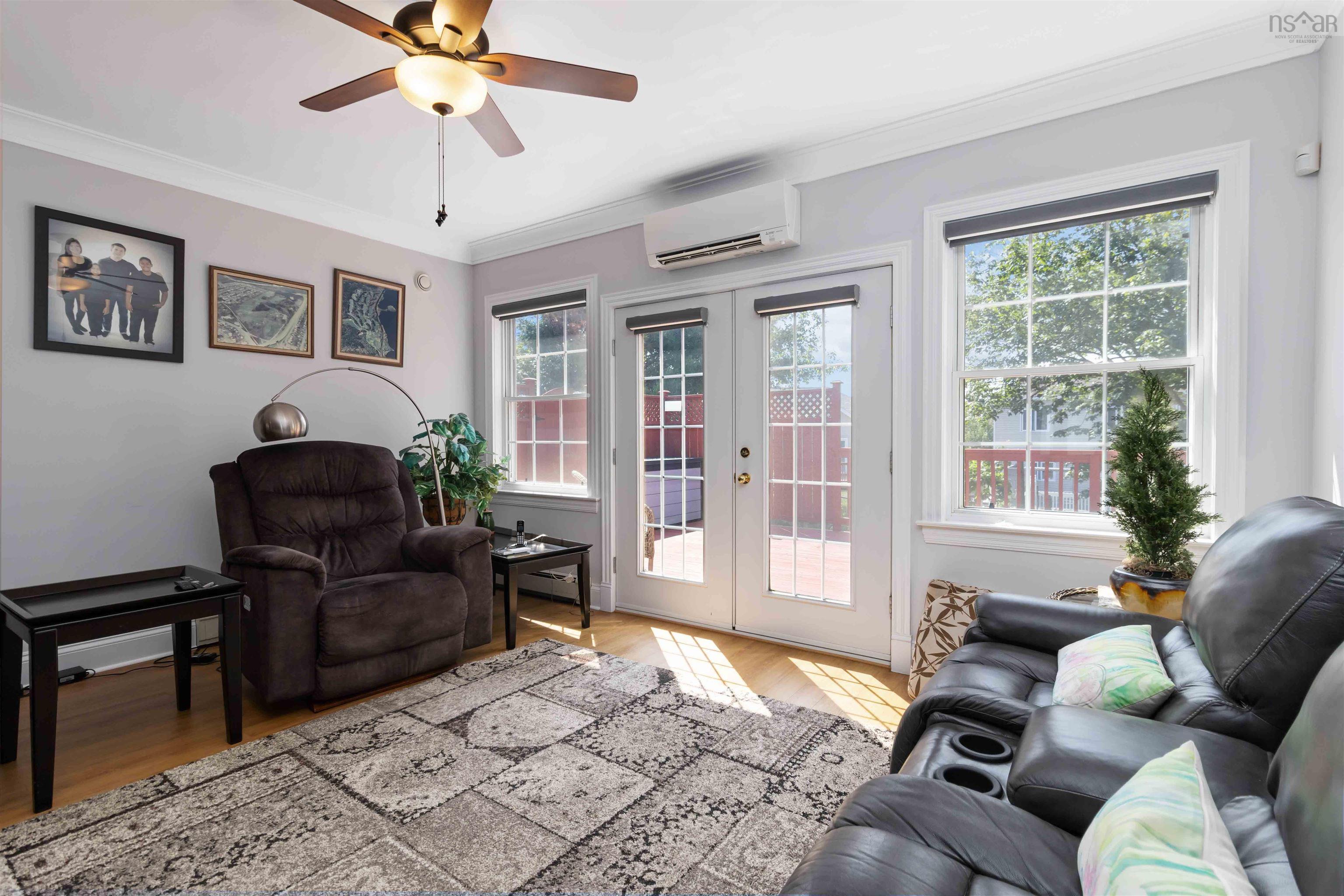 $989,900.00: 12 Kingsley Close, Halifax