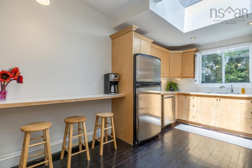 $799,900.00: 2335 Princess Place, Halifax